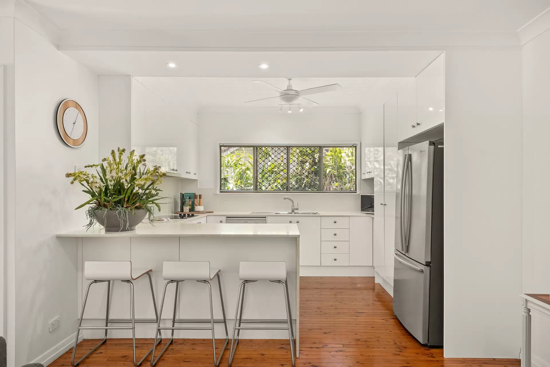 49 Canopus Street, Coorparoo Sold by  - image 1