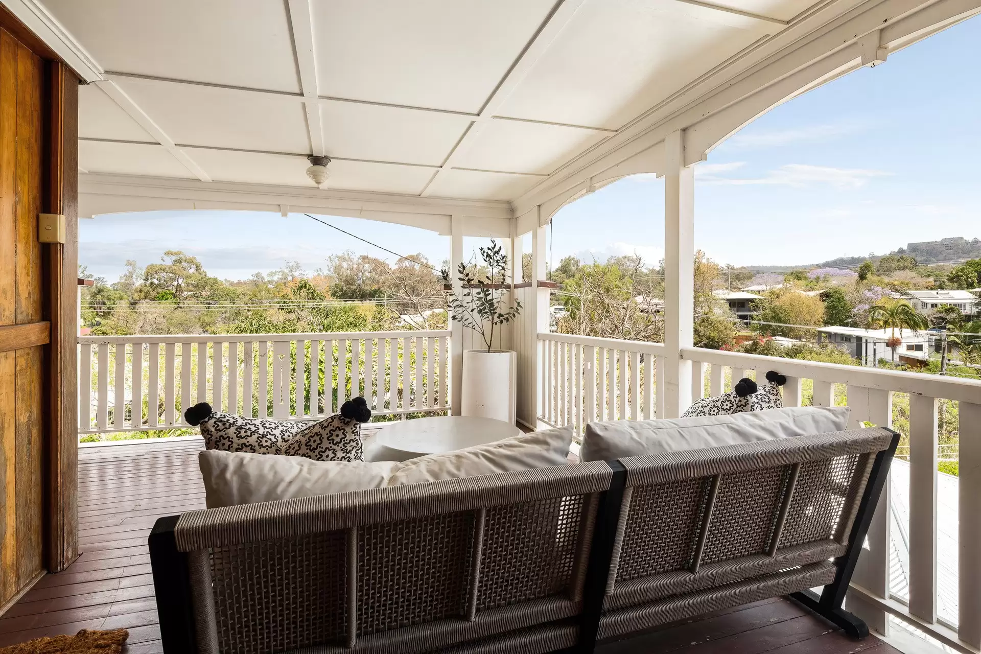 51 Gerler Street, Bardon Sold by  - image 1