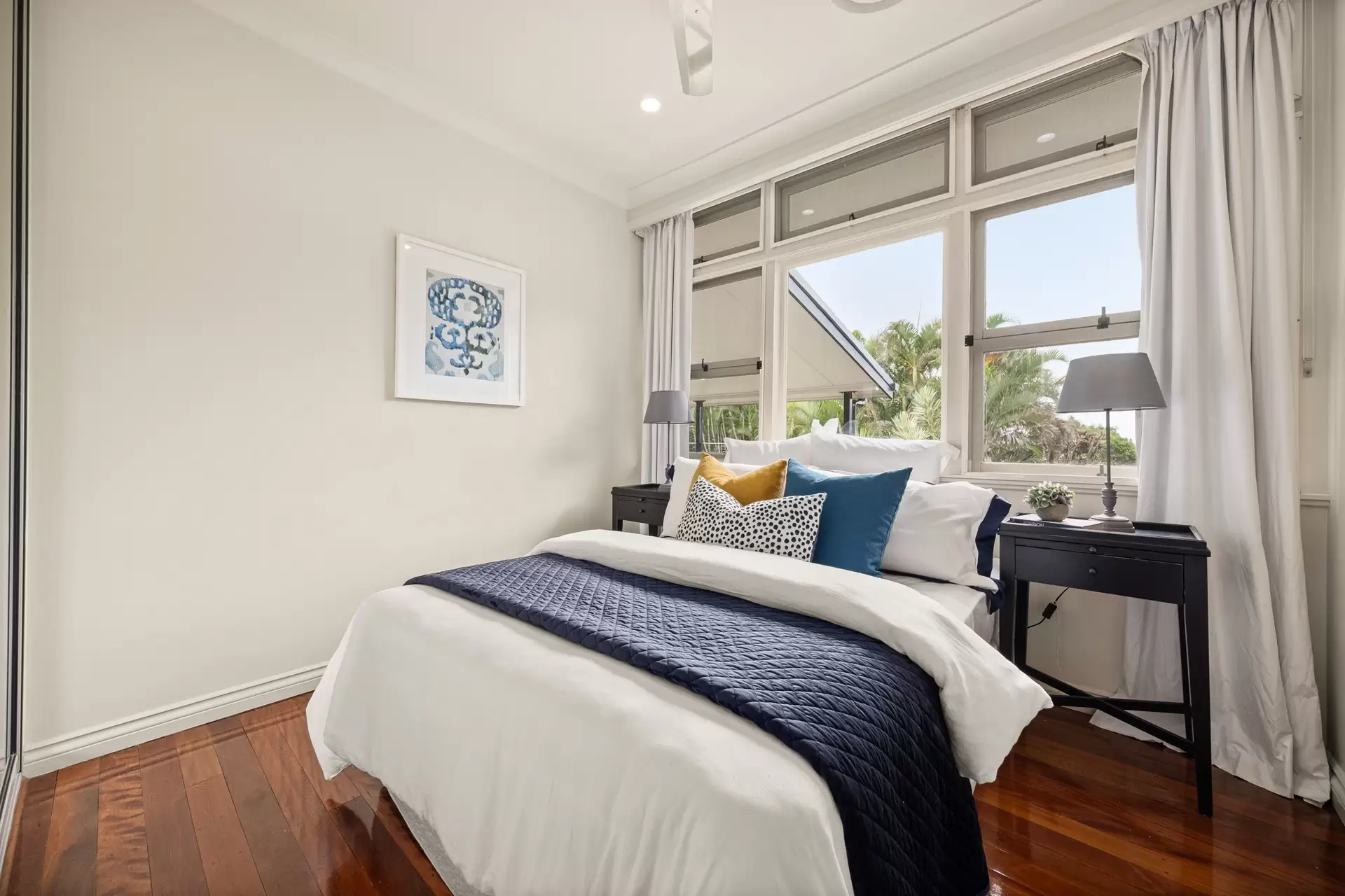 16 Banim Street, Aspley Sold by Queensland Sotheby's International Realty - image 1