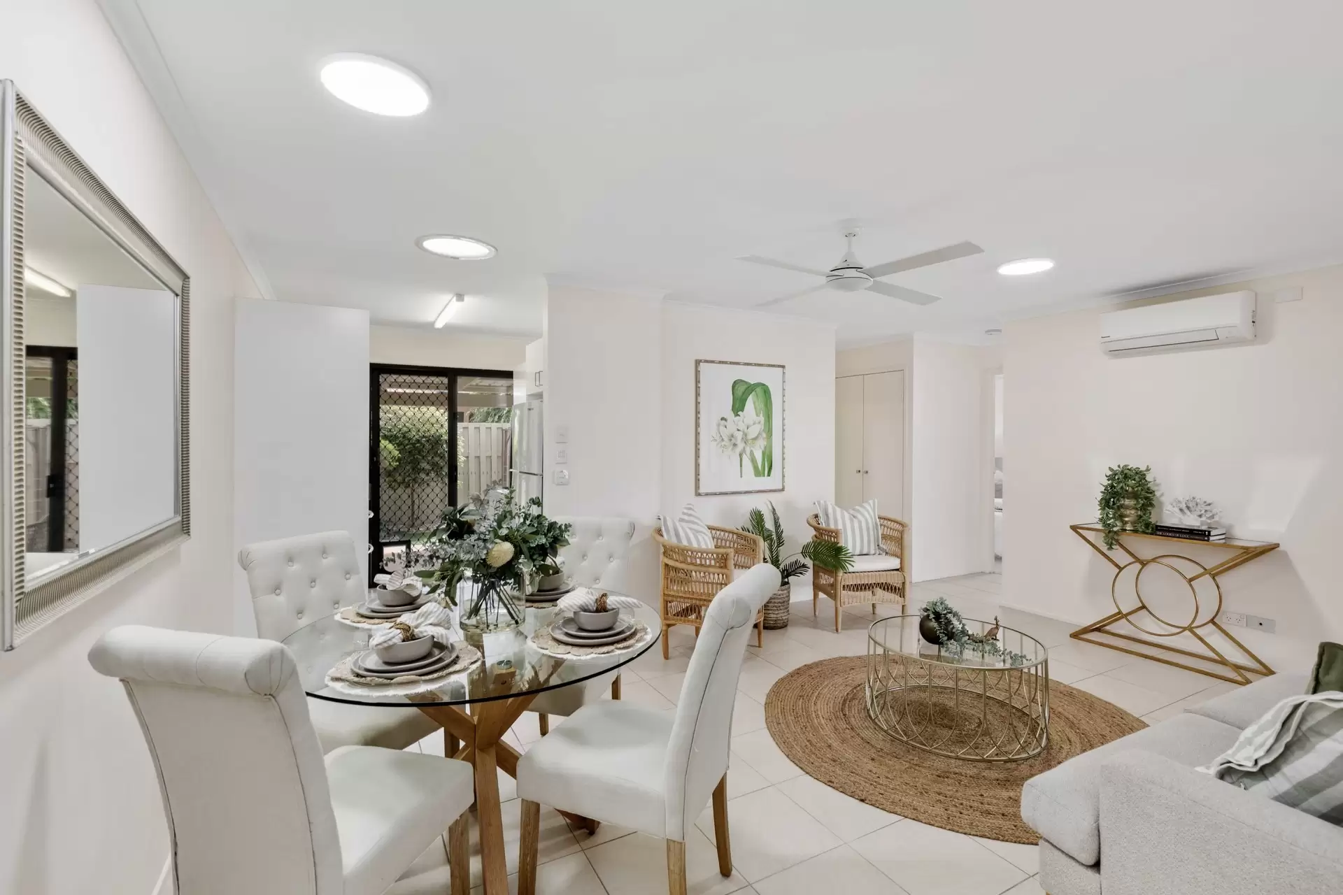 3/10 Melody Court, Warana Sold by Queensland Sotheby's International Realty - image 1