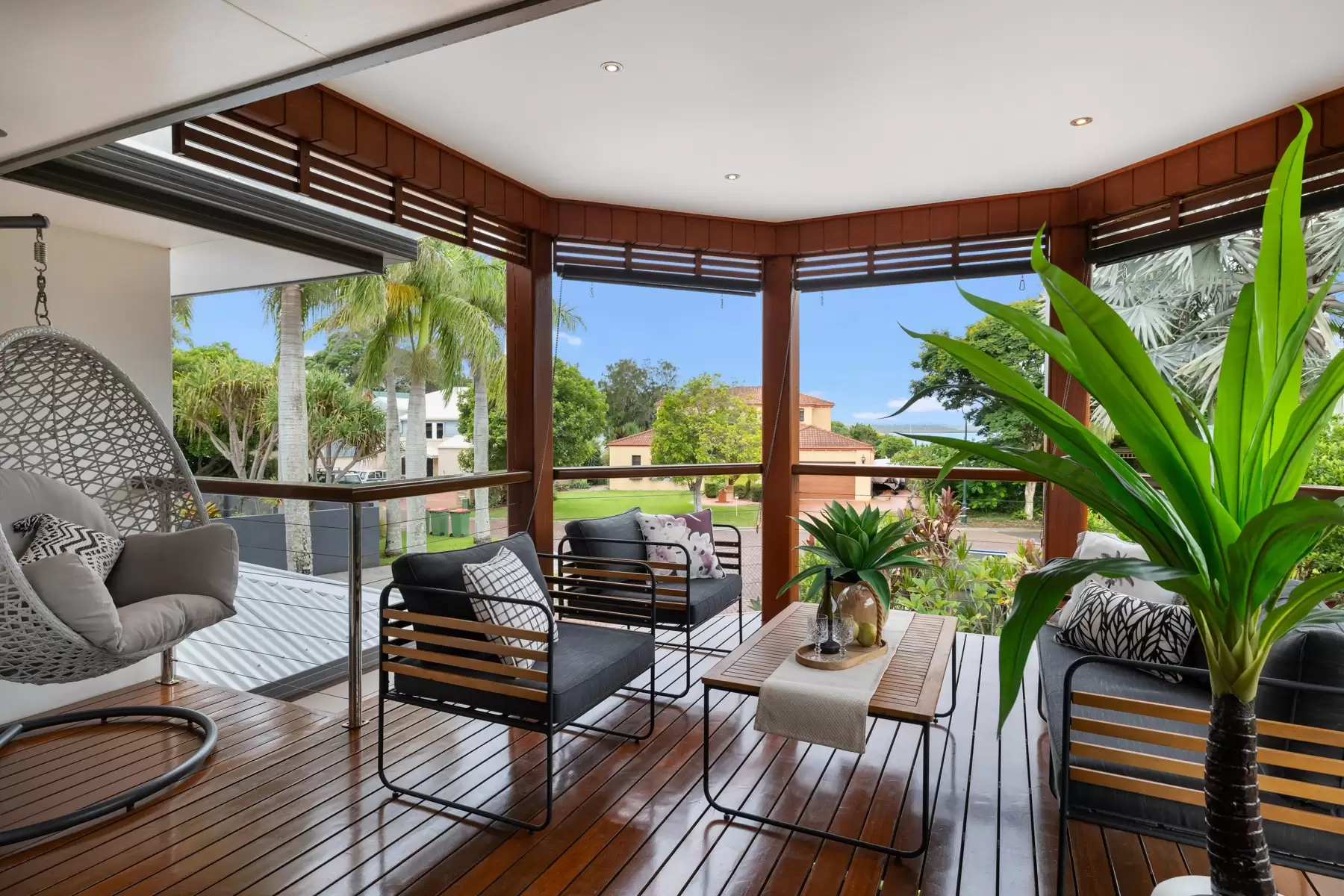 6 The Rampart, Redland Bay Sold by Queensland Sotheby's International Realty - image 1