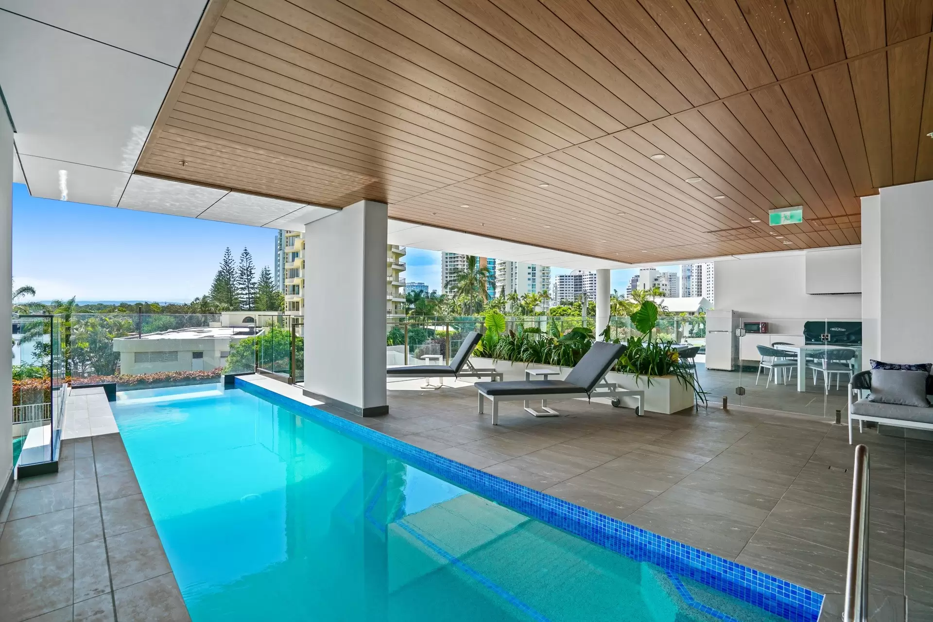 101/Cerulean 5 Pacific Street, Main Beach Sold by Queensland Sotheby's International Realty - image 1