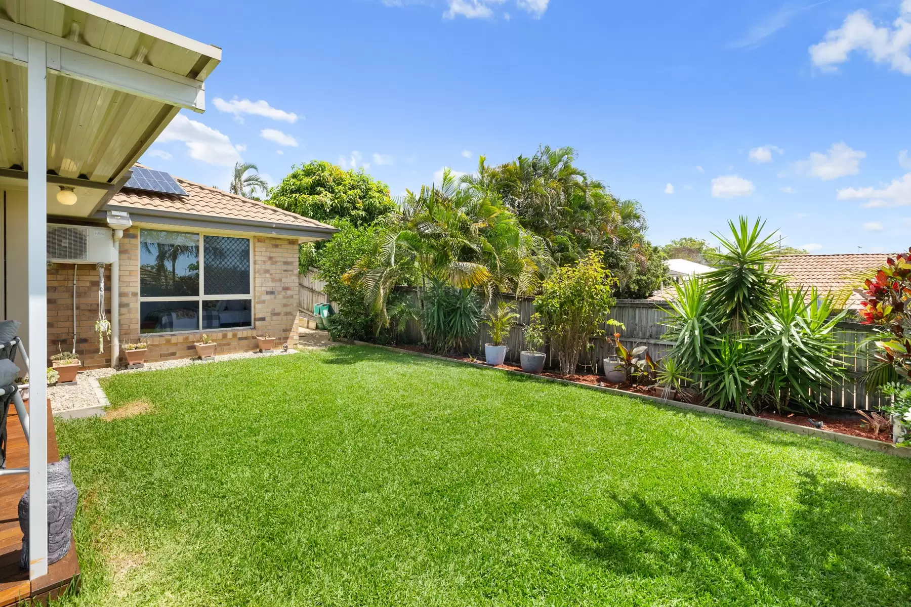 42 Ronnie Street, Cleveland Sold by Queensland Sotheby's International Realty - image 1