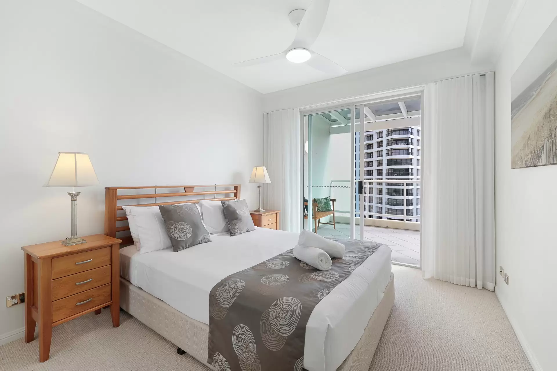 84/15 Breaker Street, Main Beach Sold by Queensland Sotheby's International Realty - image 1