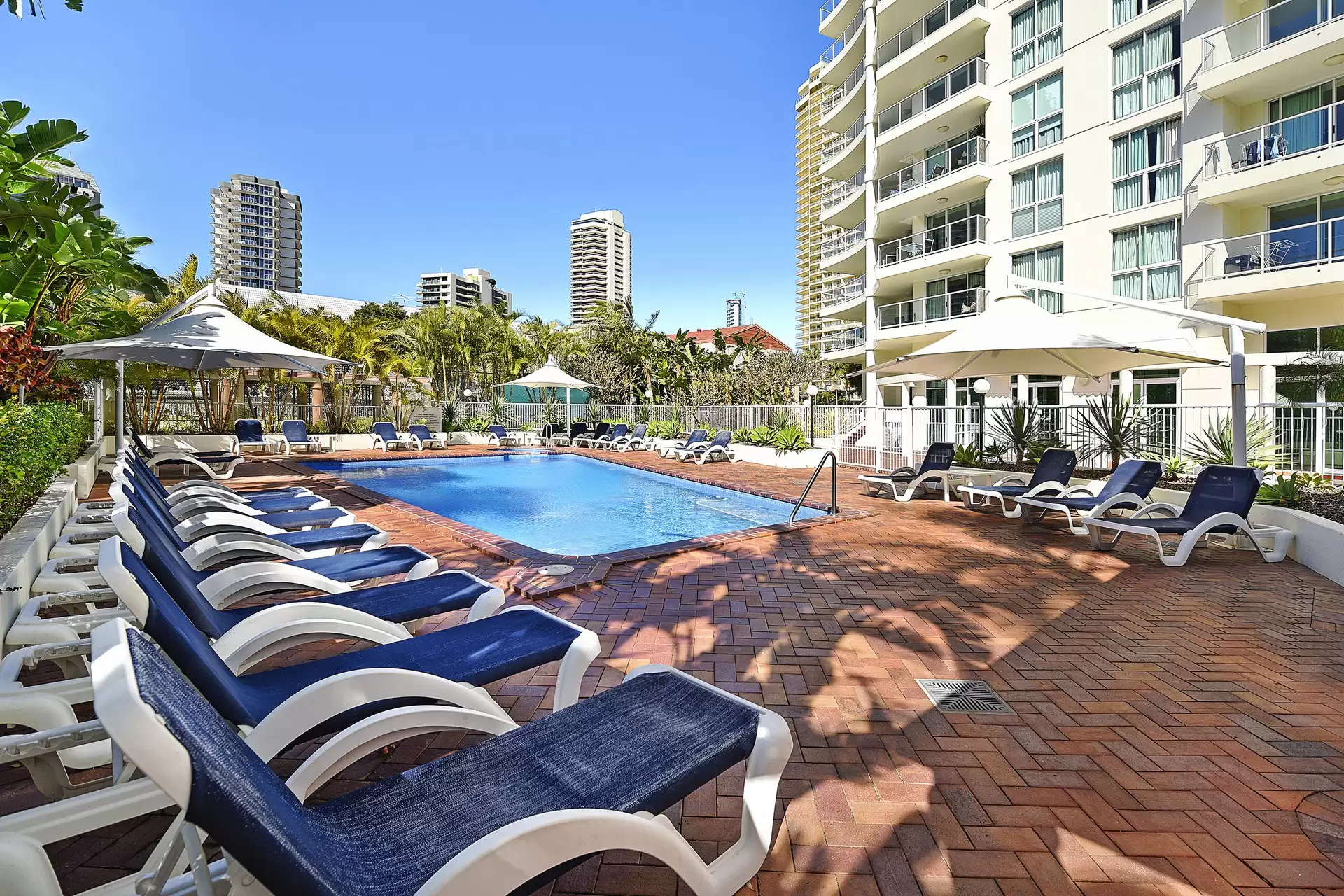 84/15 Breaker Street, Main Beach Sold by Queensland Sotheby's International Realty - image 1