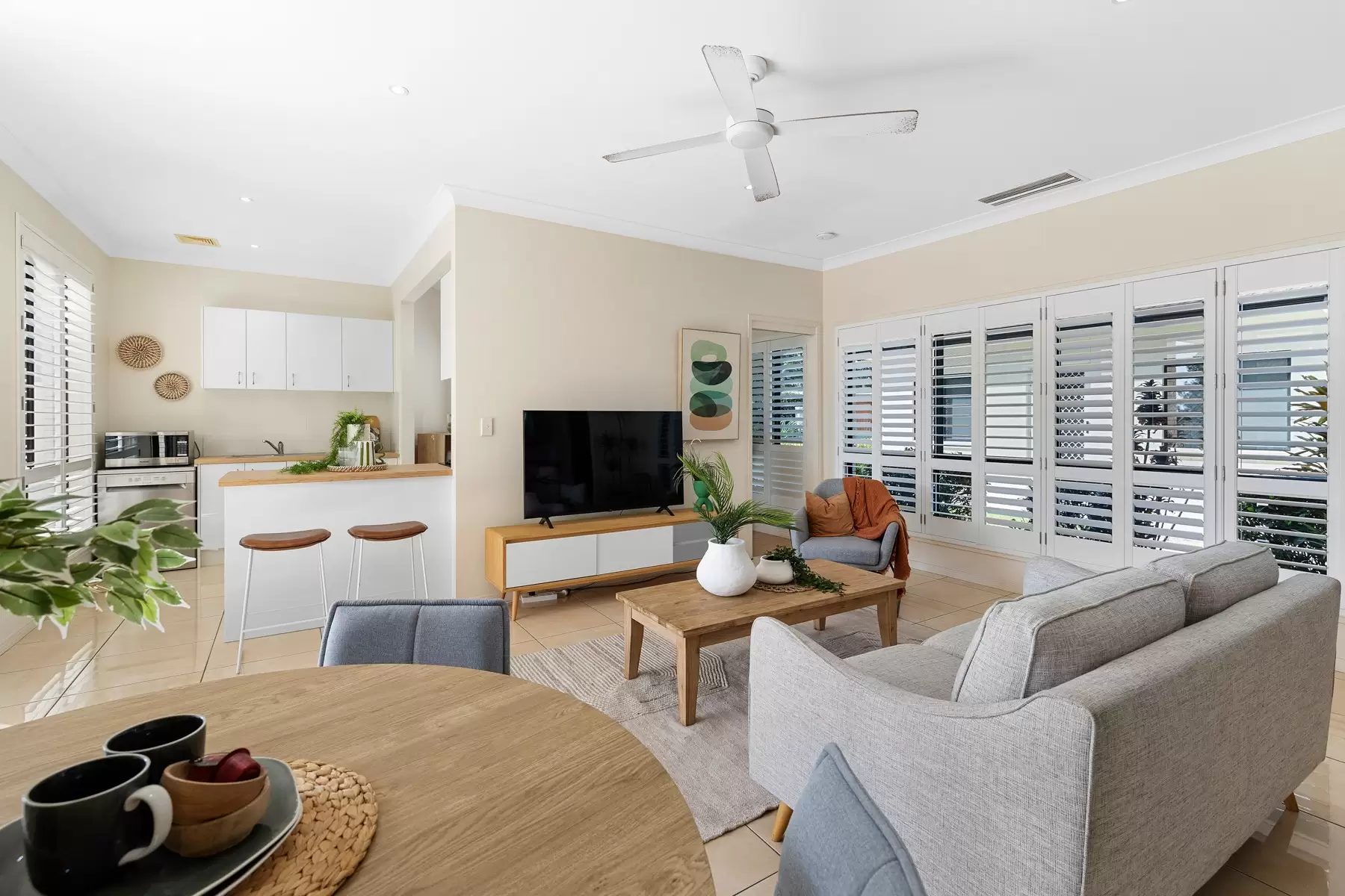30 Carolena Street, Cleveland Sold by Queensland Sotheby's International Realty - image 1