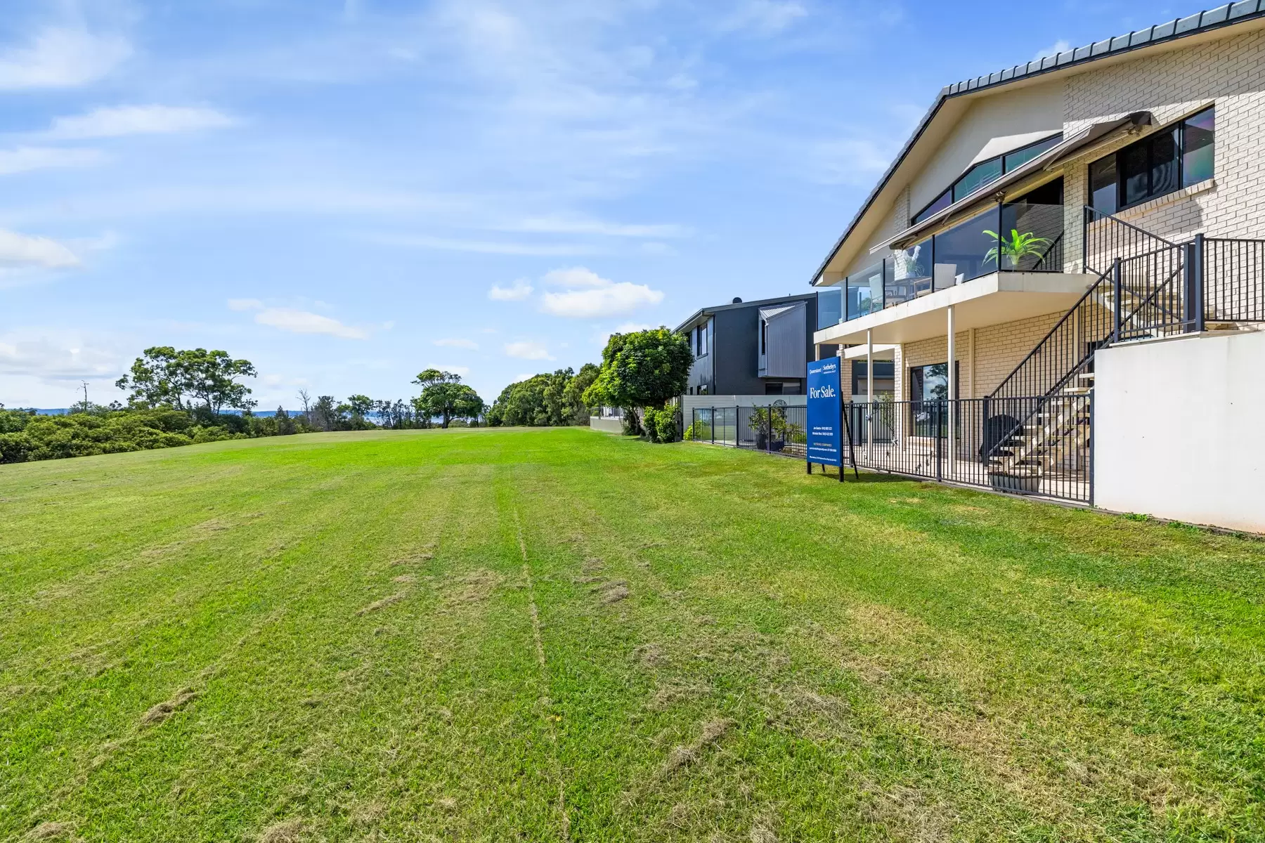 30 Carolena Street, Cleveland Sold by Queensland Sotheby's International Realty - image 1