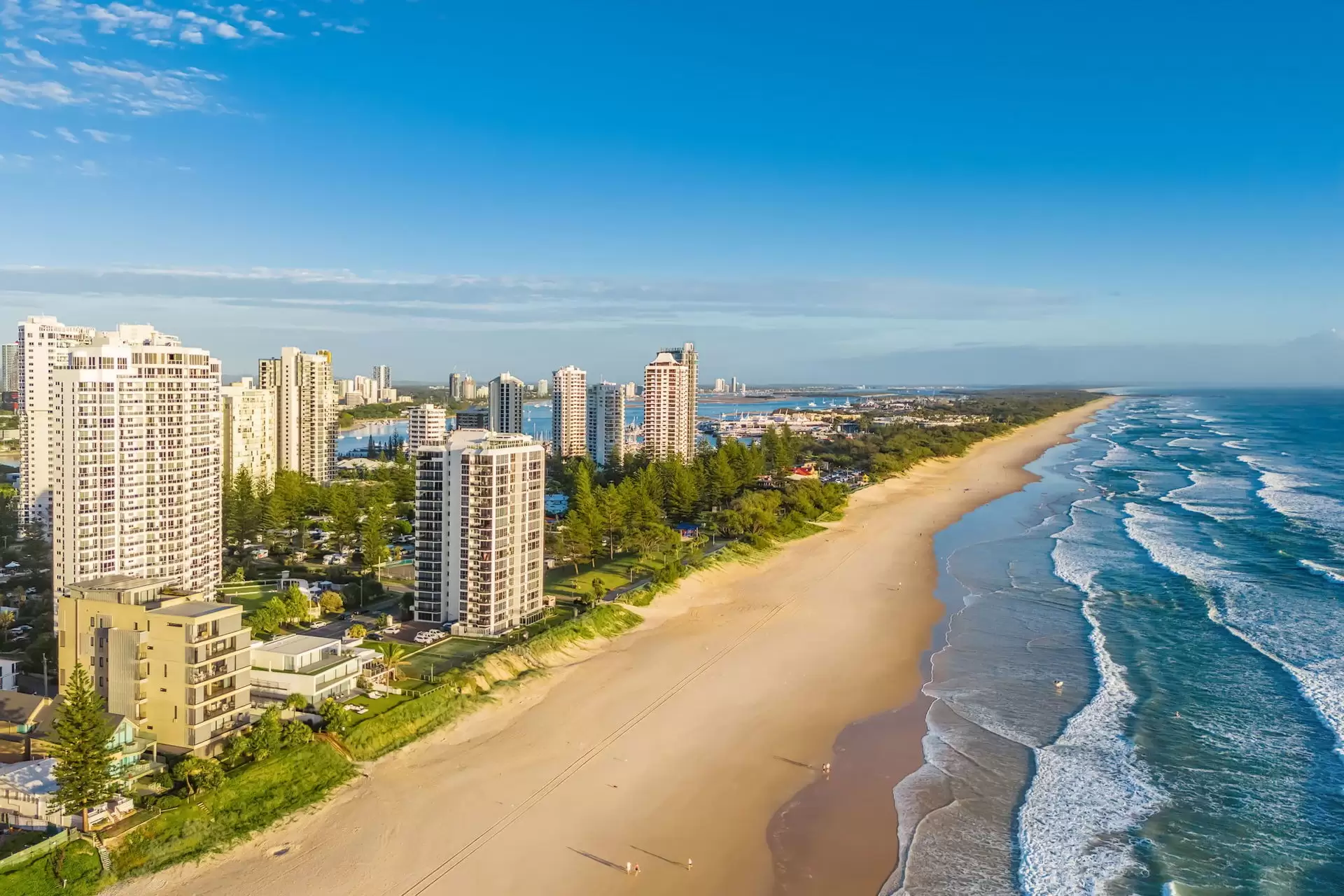 4/3565 Main Beach Parade, Main Beach Sold by Queensland Sotheby's International Realty - image 1