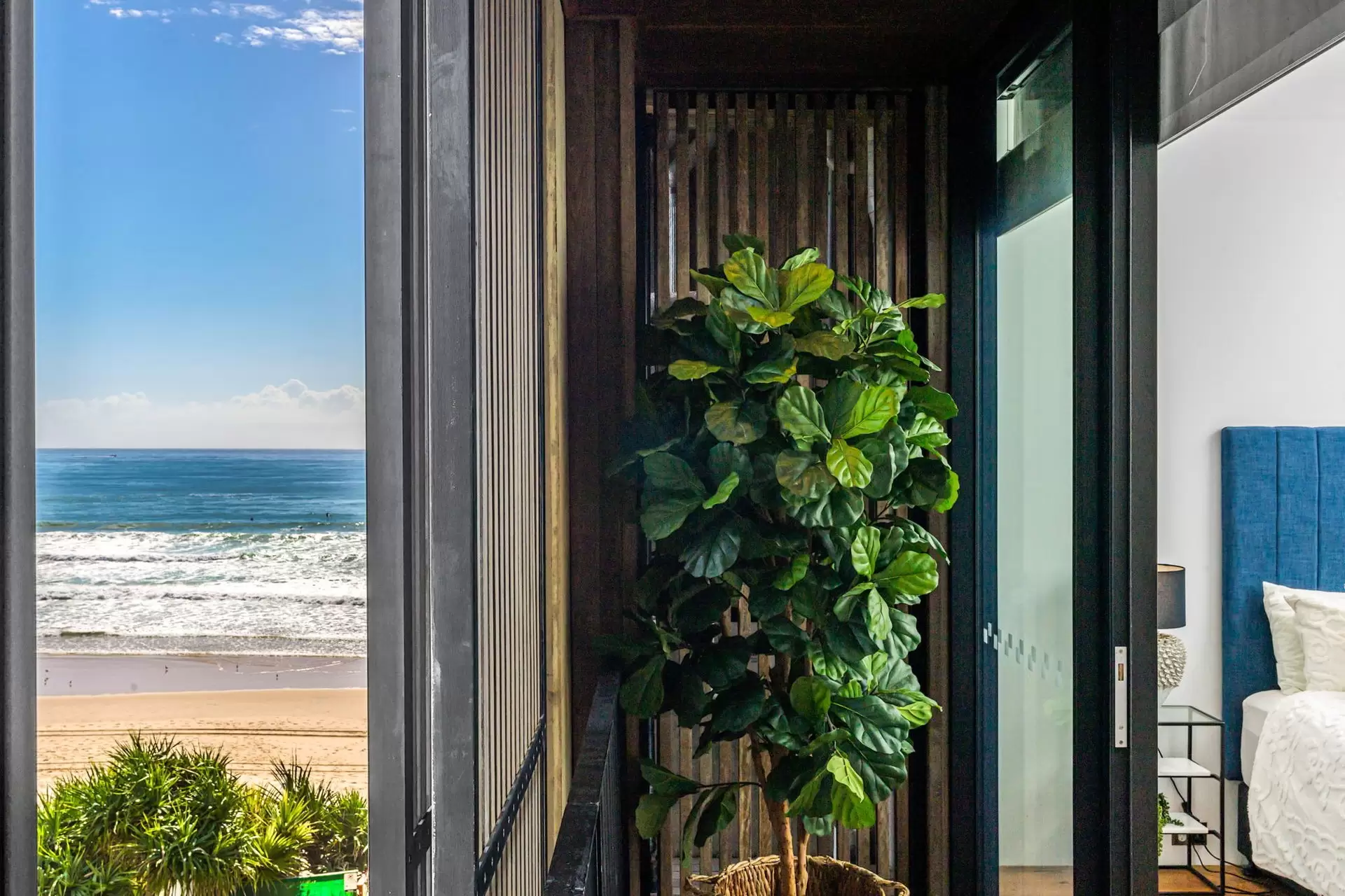 4/3565 Main Beach Parade, Main Beach Sold by Queensland Sotheby's International Realty - image 1