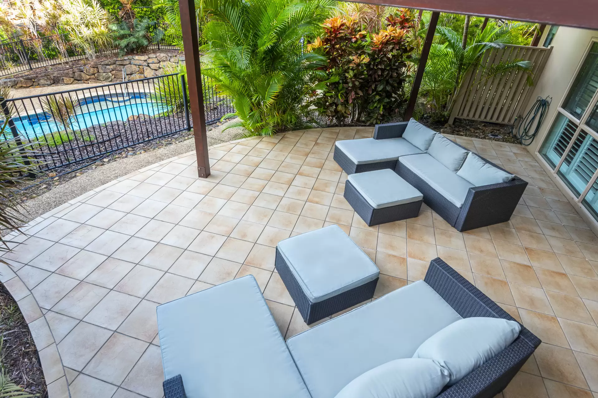 2/14 Whitsunday Boulevard, Hamilton Island Sold by Queensland Sotheby's International Realty - image 1