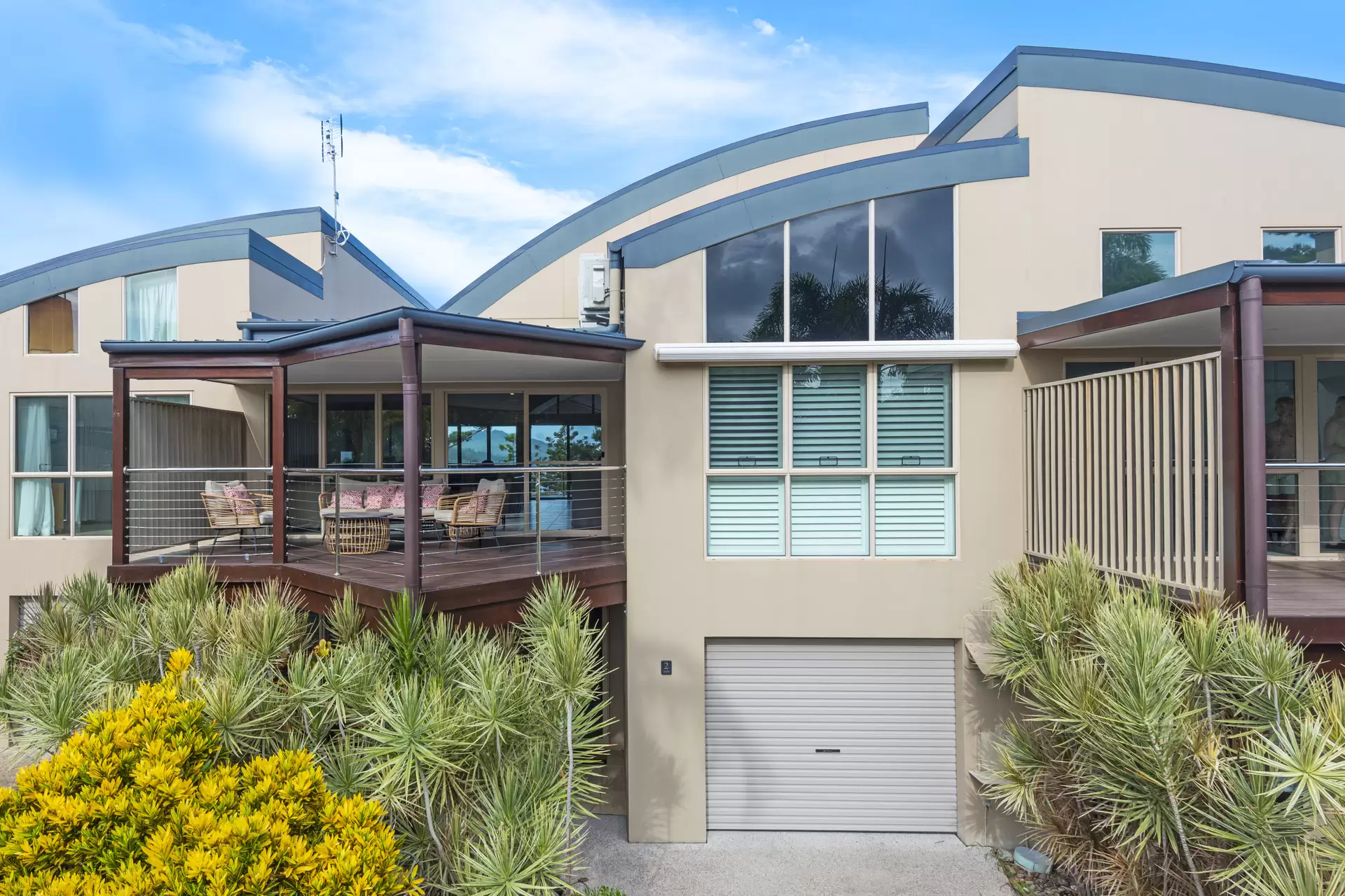 2/14 Whitsunday Boulevard, Hamilton Island Sold by Queensland Sotheby's International Realty - image 1