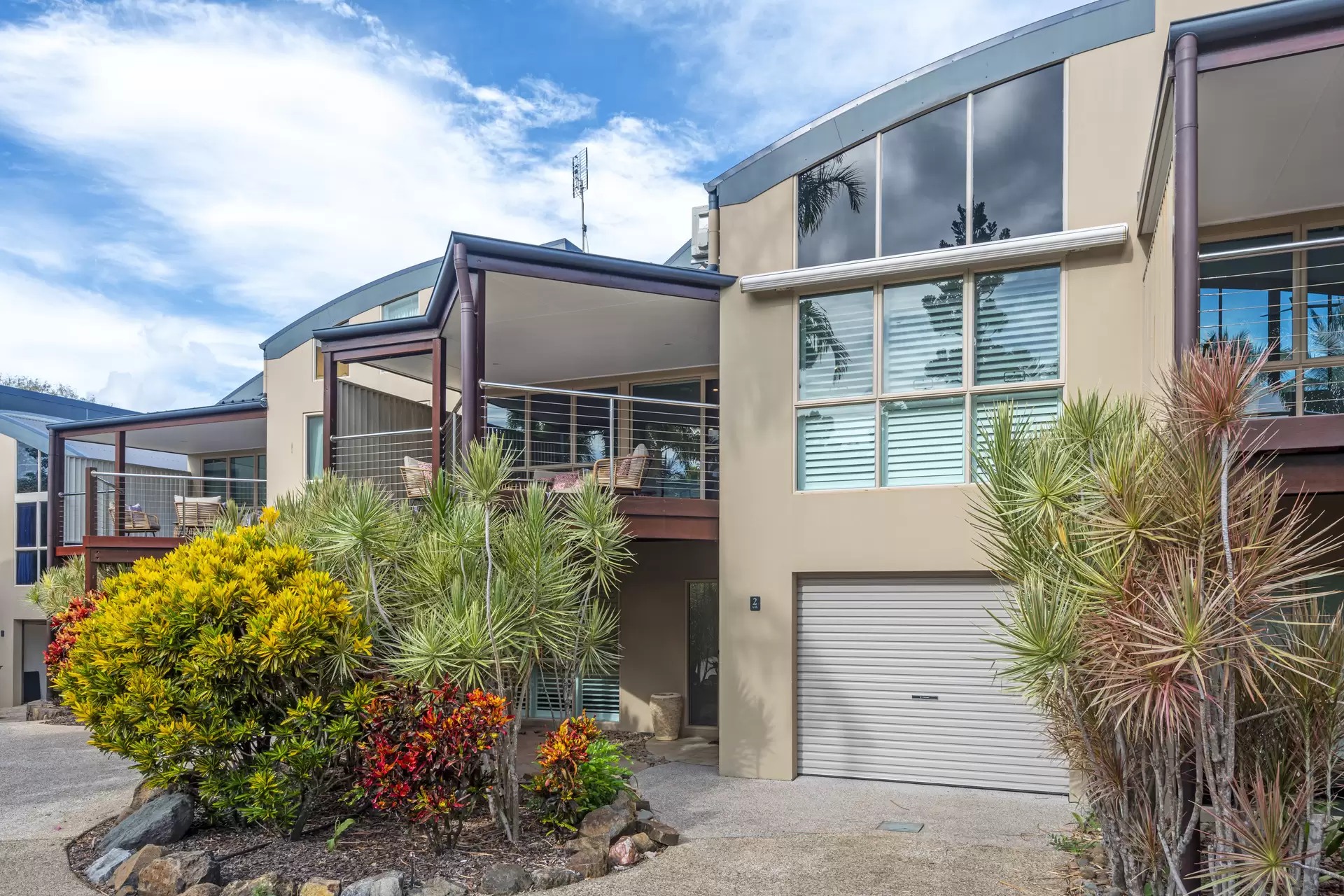 2/14 Whitsunday Boulevard, Hamilton Island Sold by Queensland Sotheby's International Realty - image 1