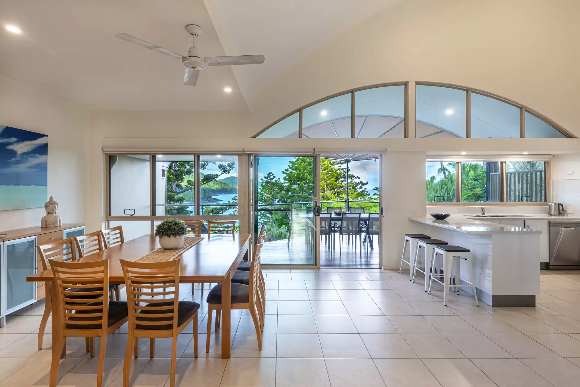 2/14 Whitsunday Boulevard, Hamilton Island Sold by Queensland Sotheby's International Realty - image 1