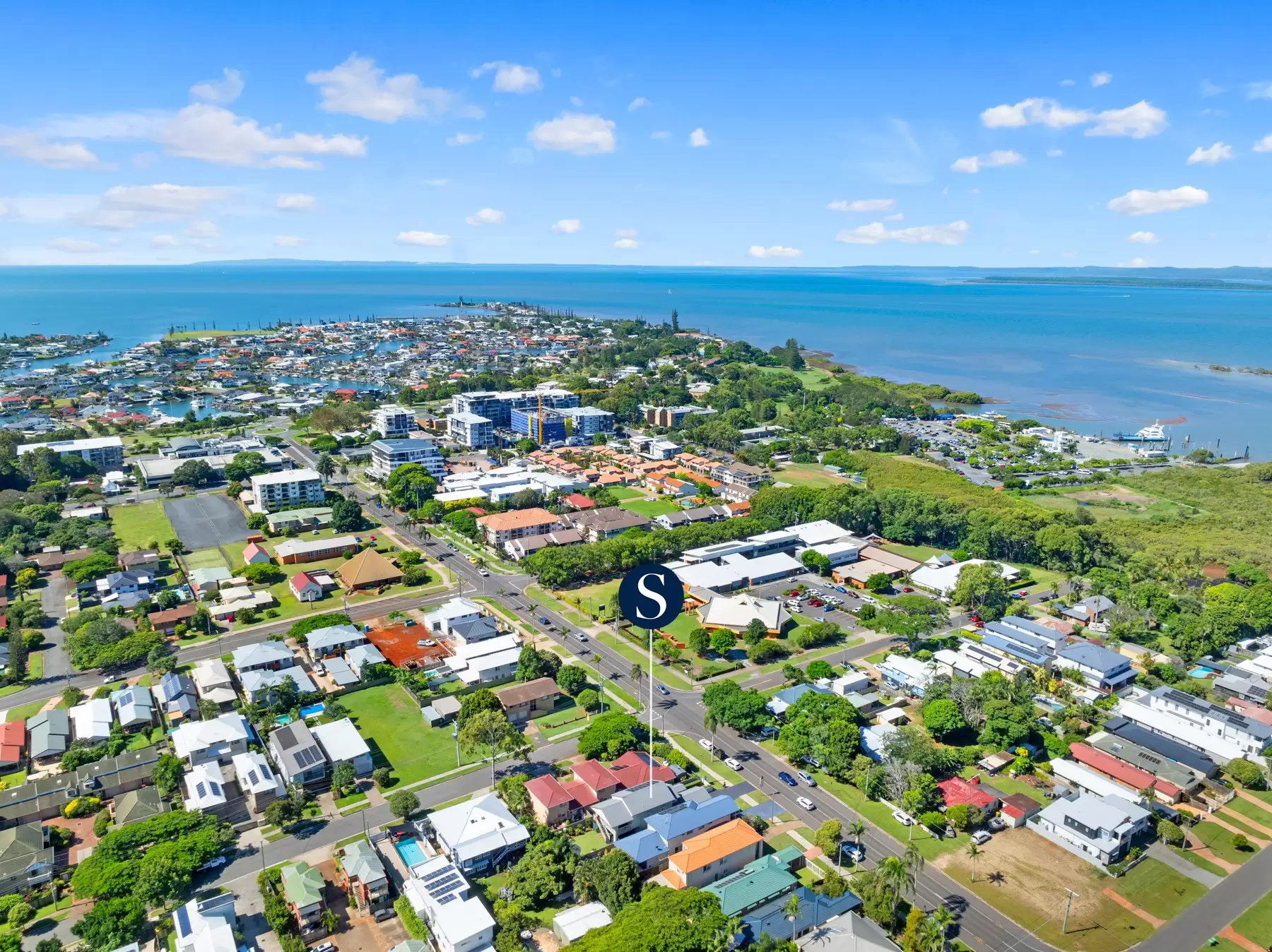 62 Passage Street, Cleveland Sold by Queensland Sotheby's International Realty - image 1