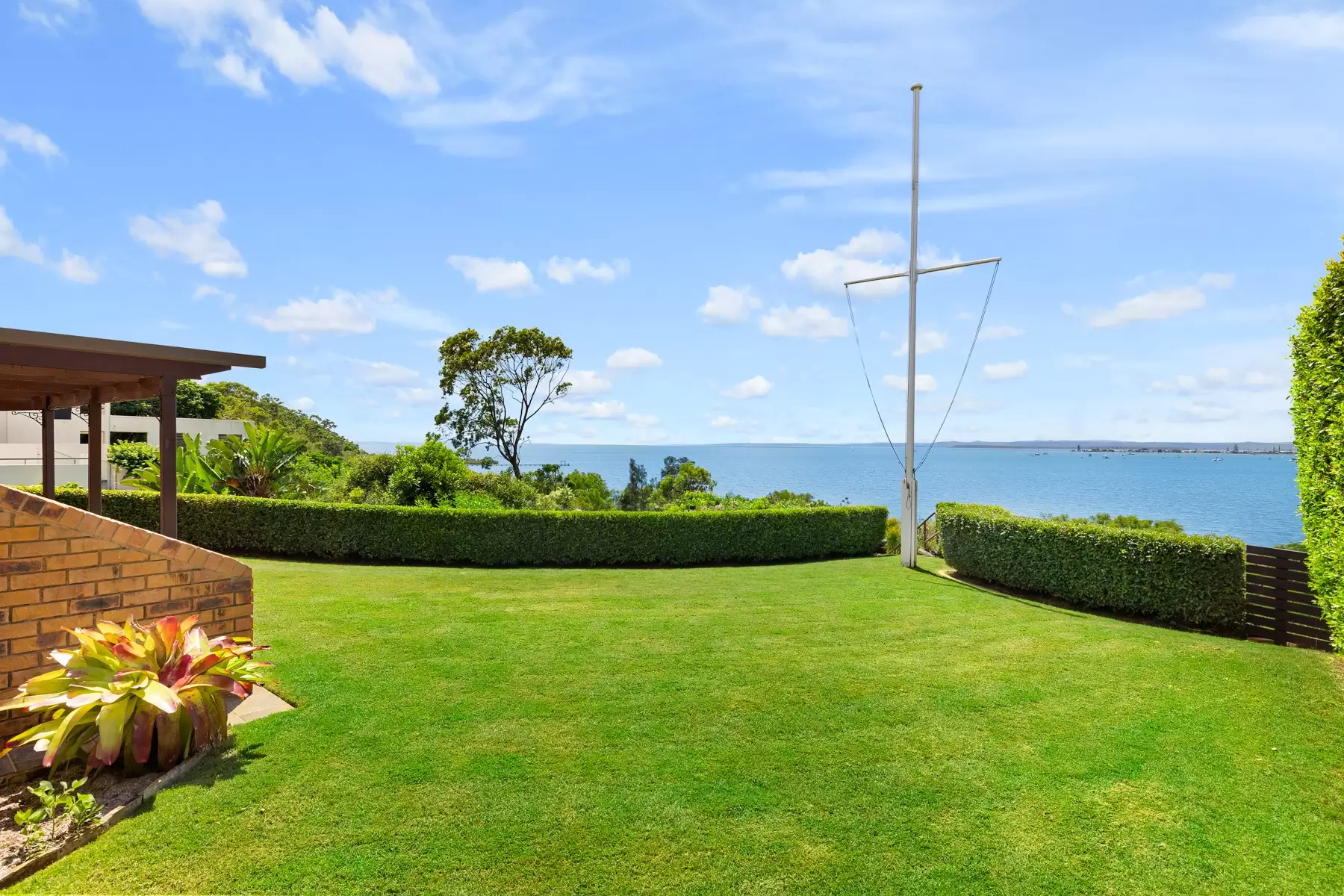 3 Sturgeon Street, Ormiston Sold by  - image 1