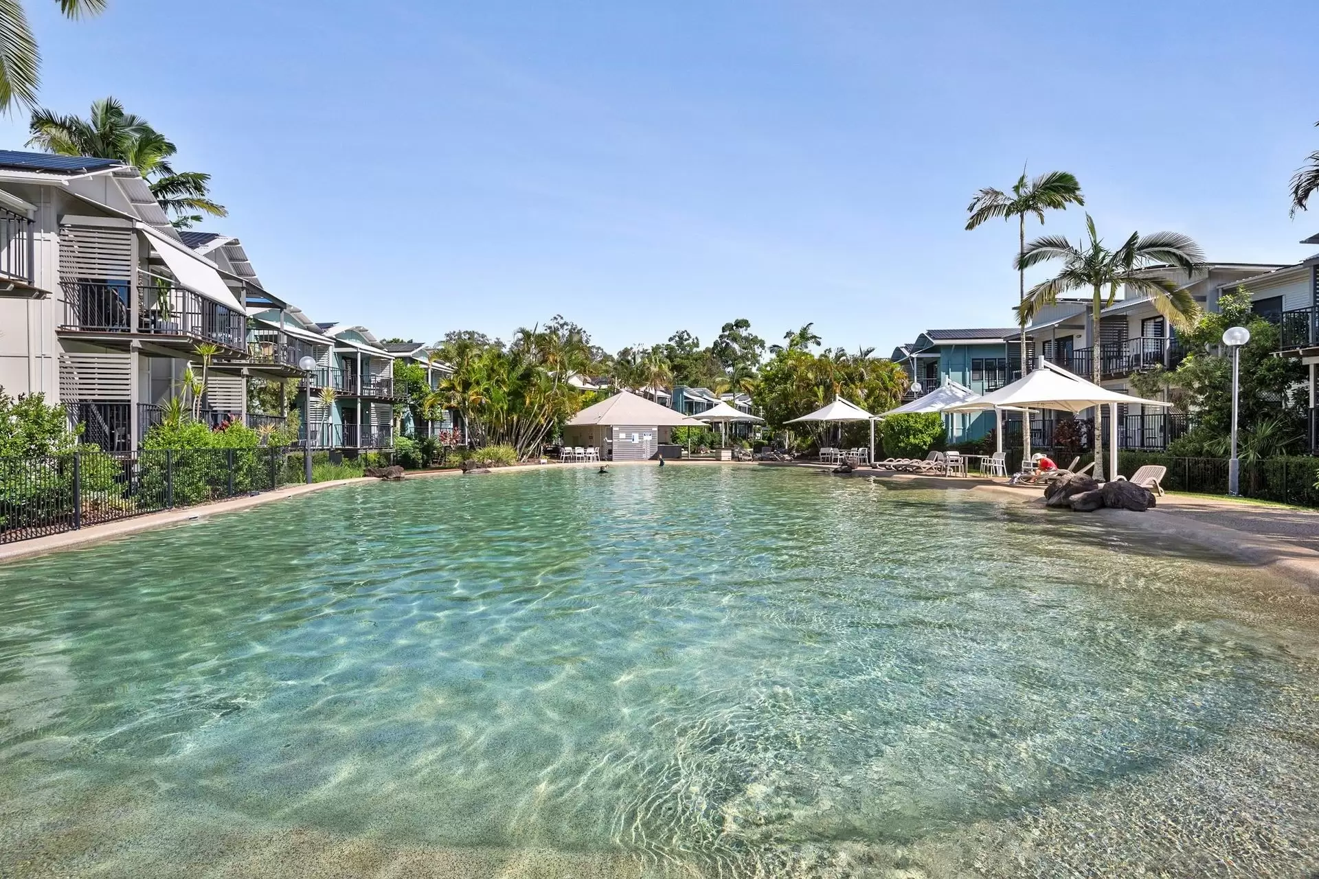 8/3 Hilton Terrace, Tewantin Sold by  - image 1