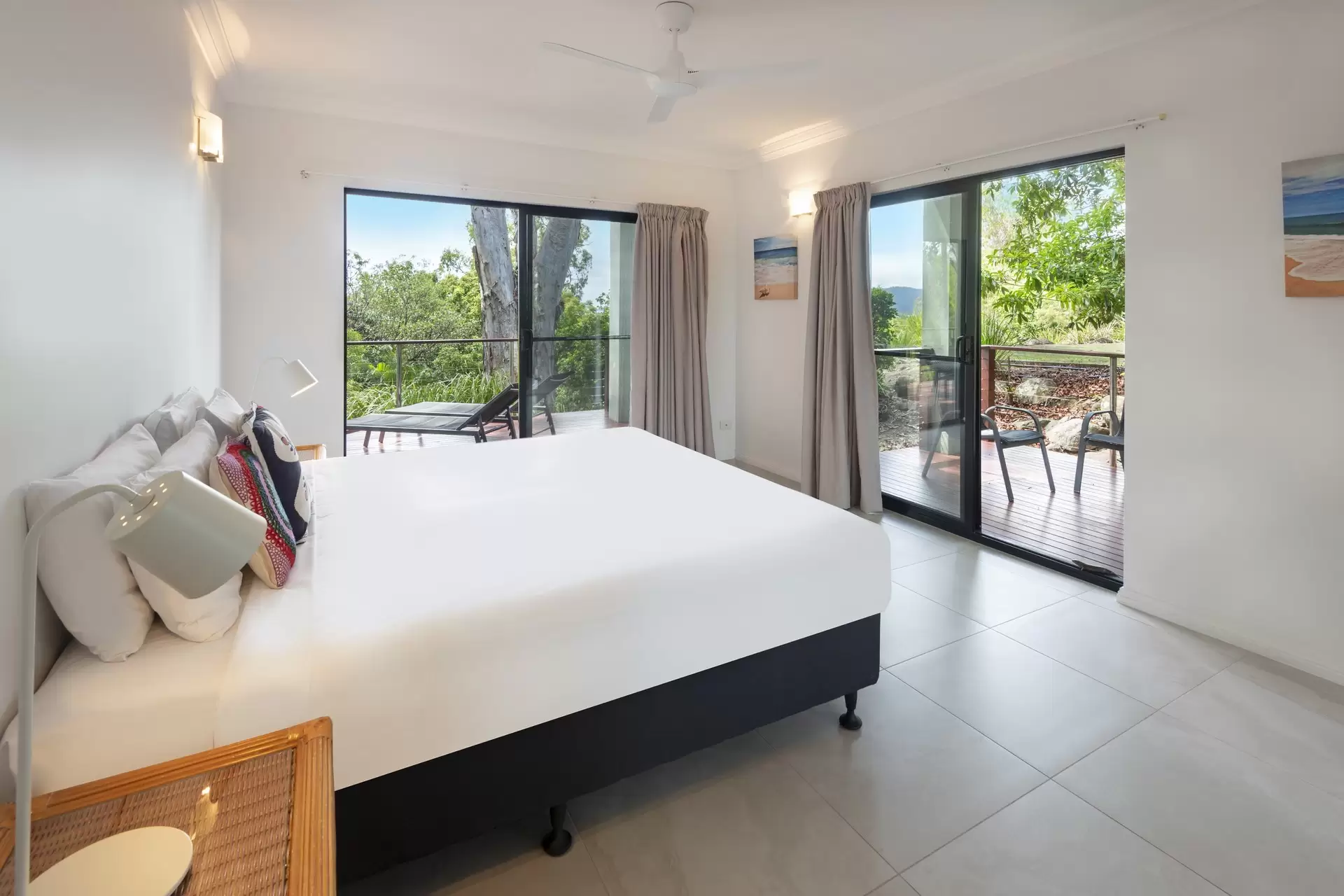 7/4 Acacia Drive, Hamilton Island Sold by Queensland Sotheby's International Realty - image 1