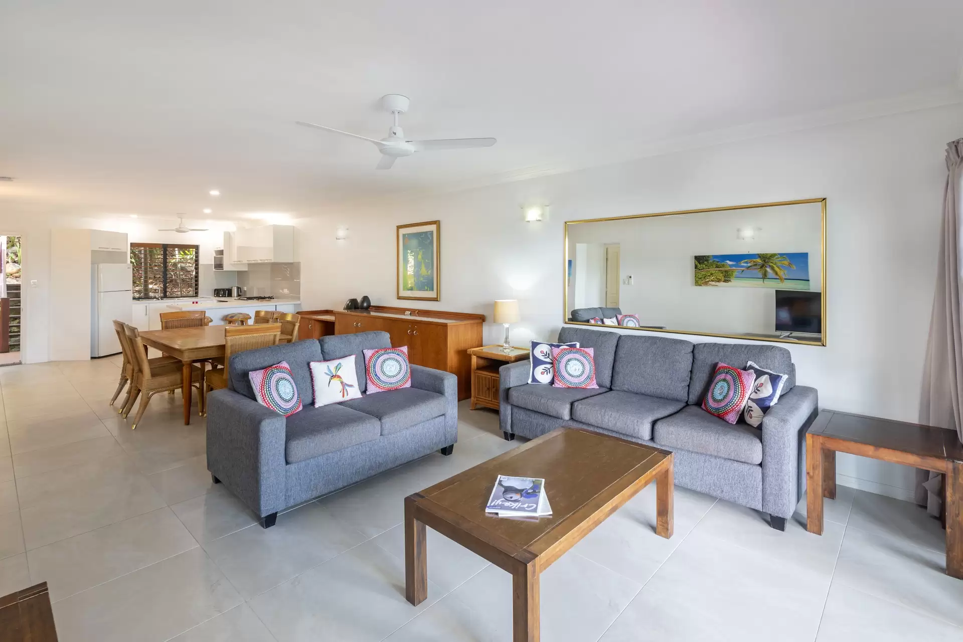 7/4 Acacia Drive, Hamilton Island Sold by Queensland Sotheby's International Realty - image 1