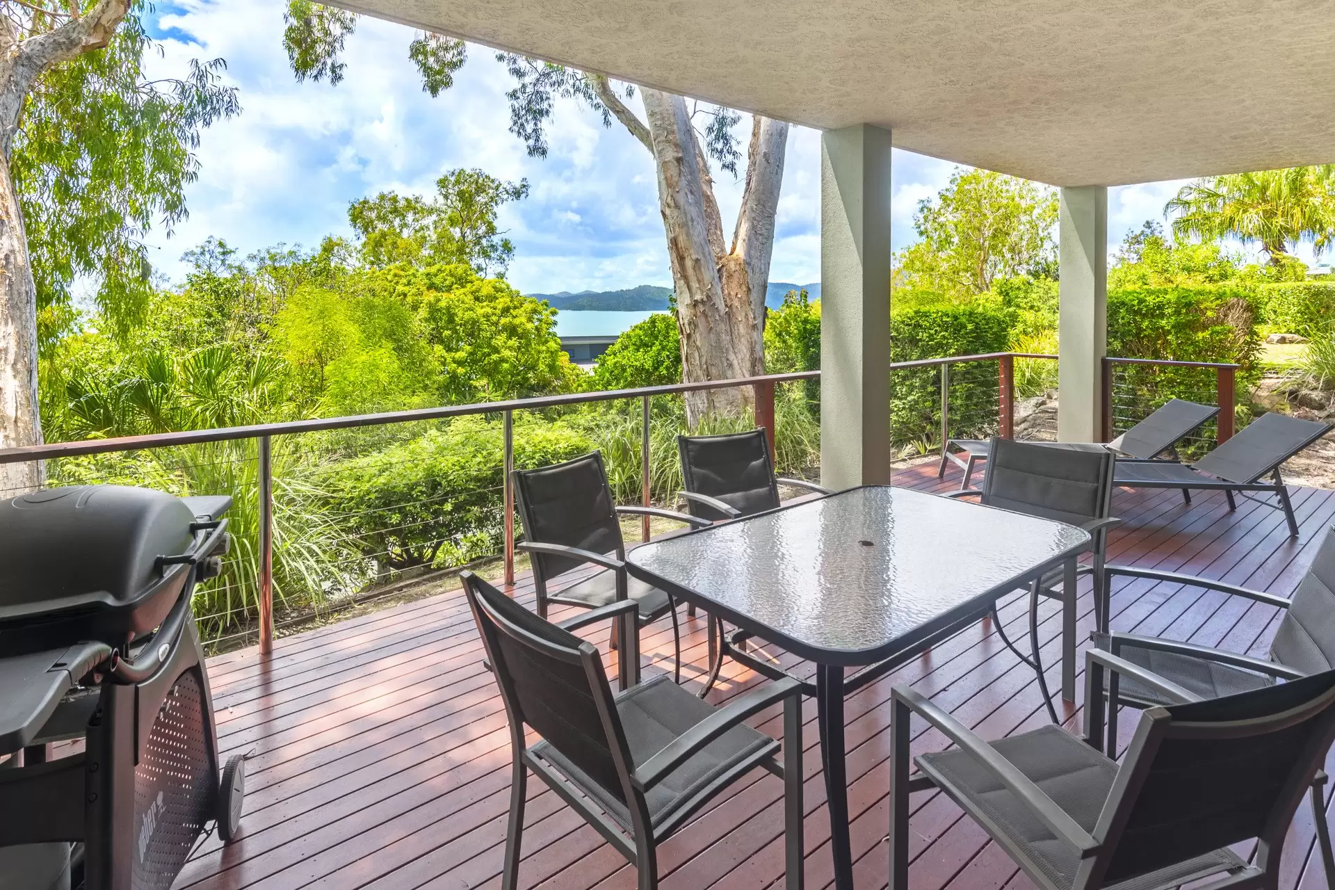 7/4 Acacia Drive, Hamilton Island Sold by Queensland Sotheby's International Realty - image 1