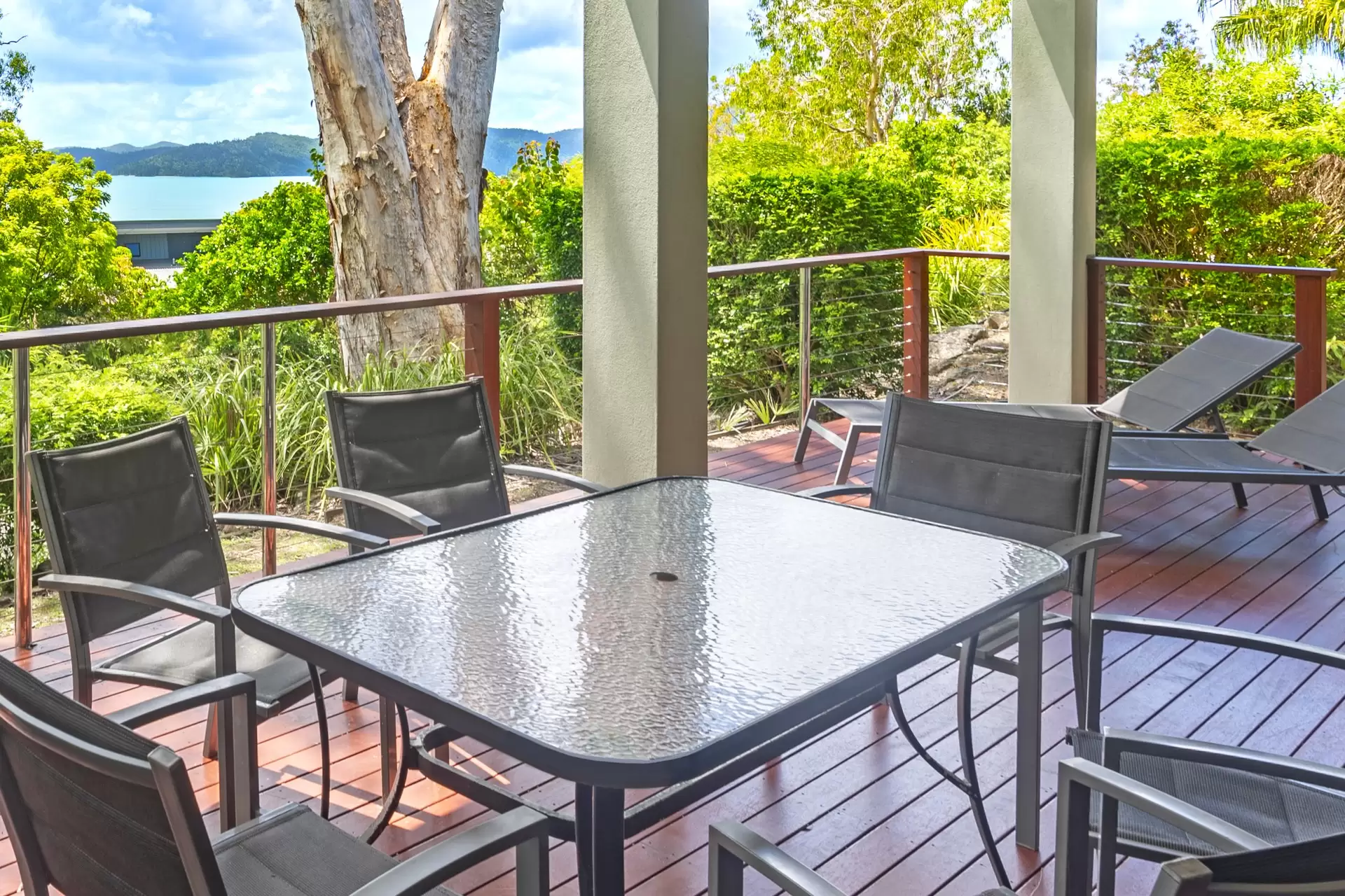 7/4 Acacia Drive, Hamilton Island Sold by Queensland Sotheby's International Realty - image 1