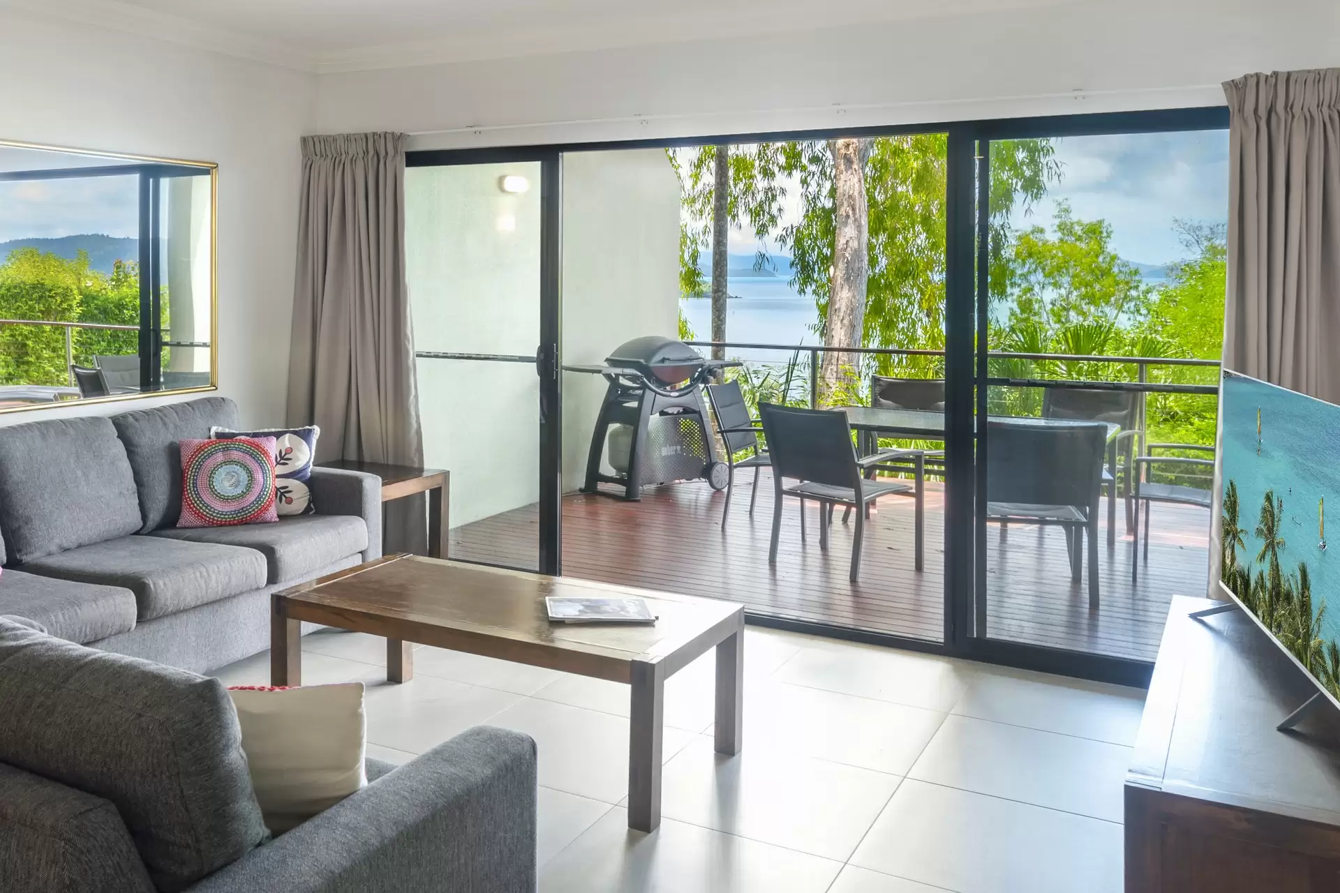 7/4 Acacia Drive, Hamilton Island Sold by Queensland Sotheby's International Realty - image 1