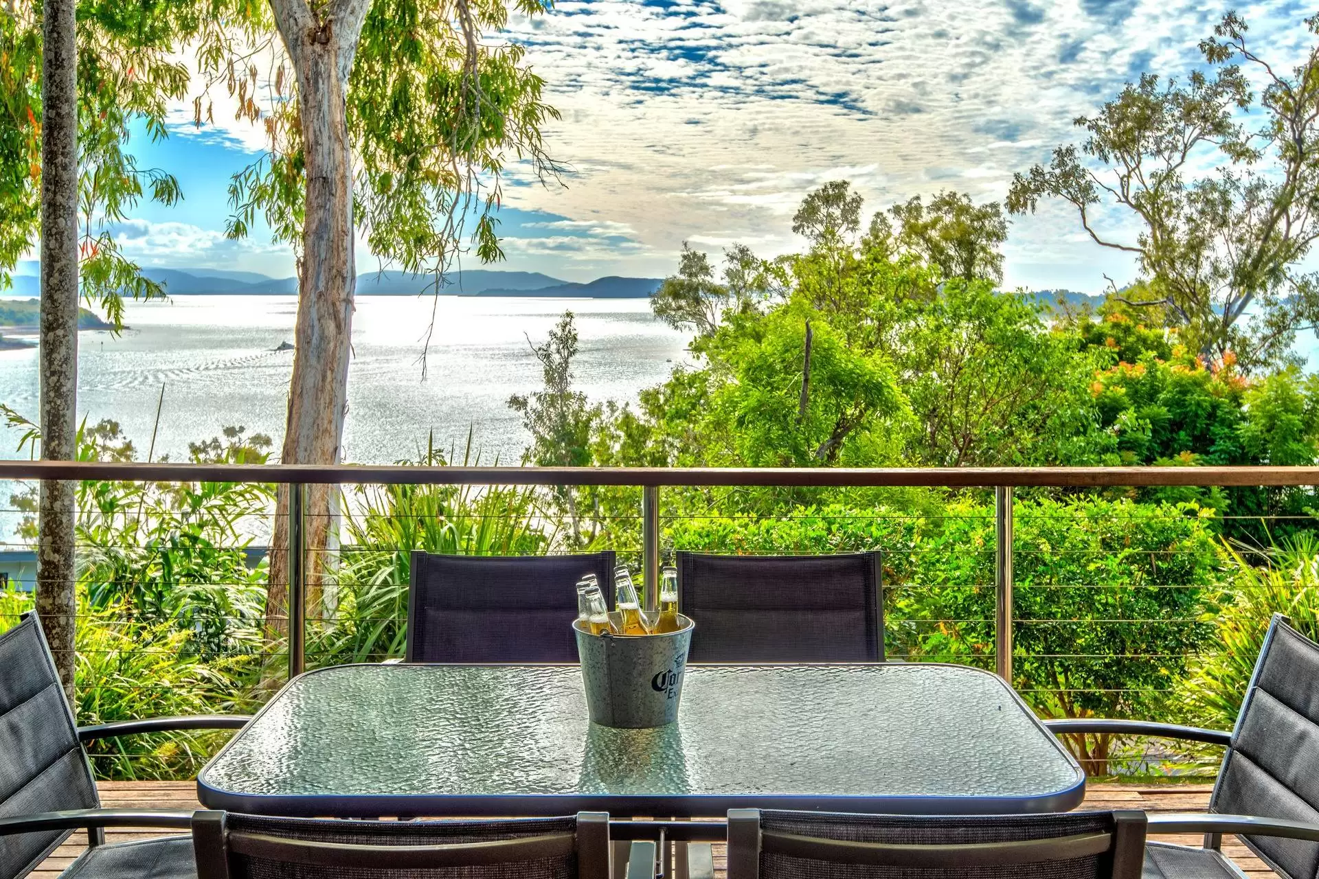 7/4 Acacia Drive, Hamilton Island Sold by Queensland Sotheby's International Realty - image 1