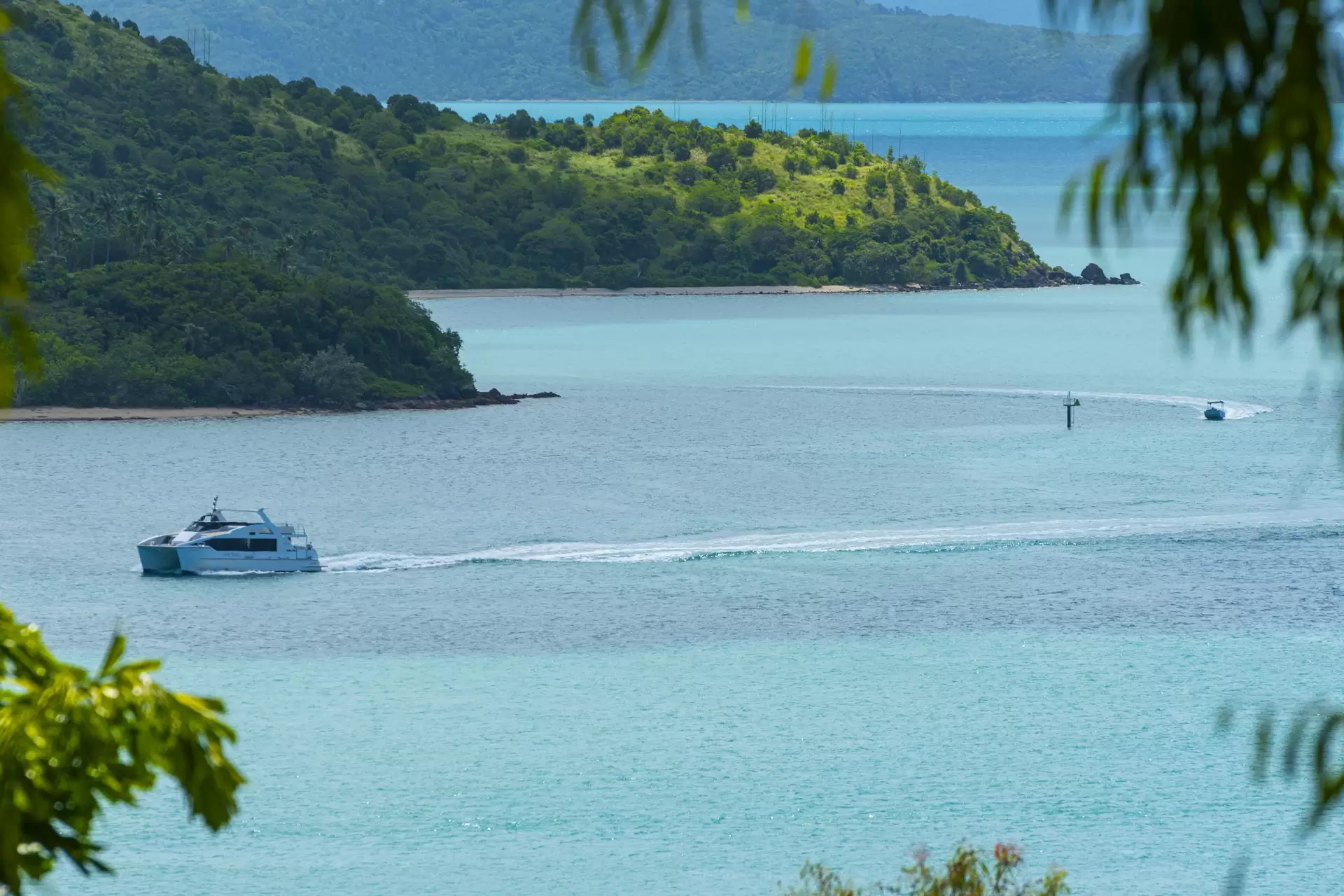 7/4 Acacia Drive, Hamilton Island Sold by Queensland Sotheby's International Realty - image 1