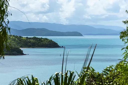 7/4 Acacia Drive, Hamilton Island Sold by Queensland Sotheby's International Realty