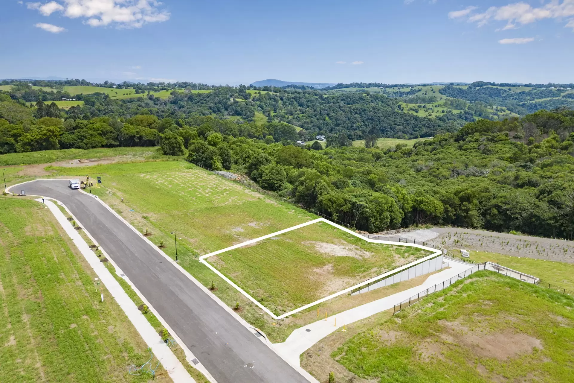 Lot 19 Bradbury Place, Maleny Sold by Queensland Sotheby's International Realty - image 1