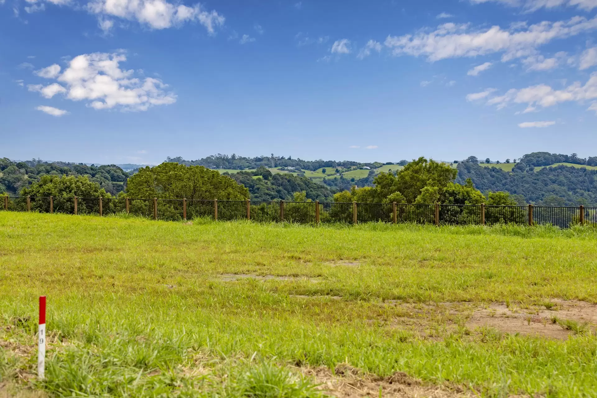 Lot 19 Bradbury Place, Maleny Sold by Queensland Sotheby's International Realty - image 1
