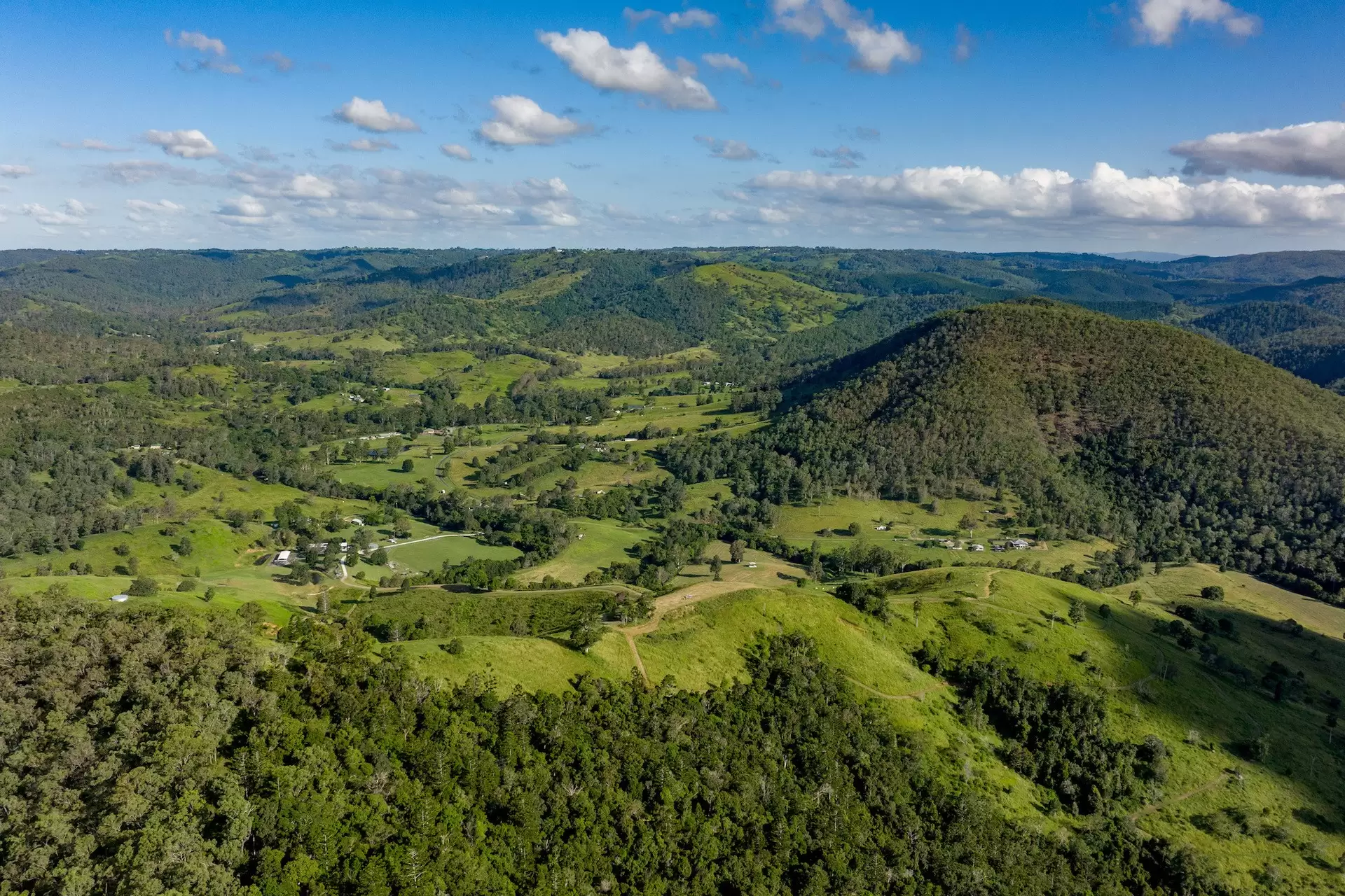Mount Delaney Sold by Queensland Sotheby's International Realty - image 1