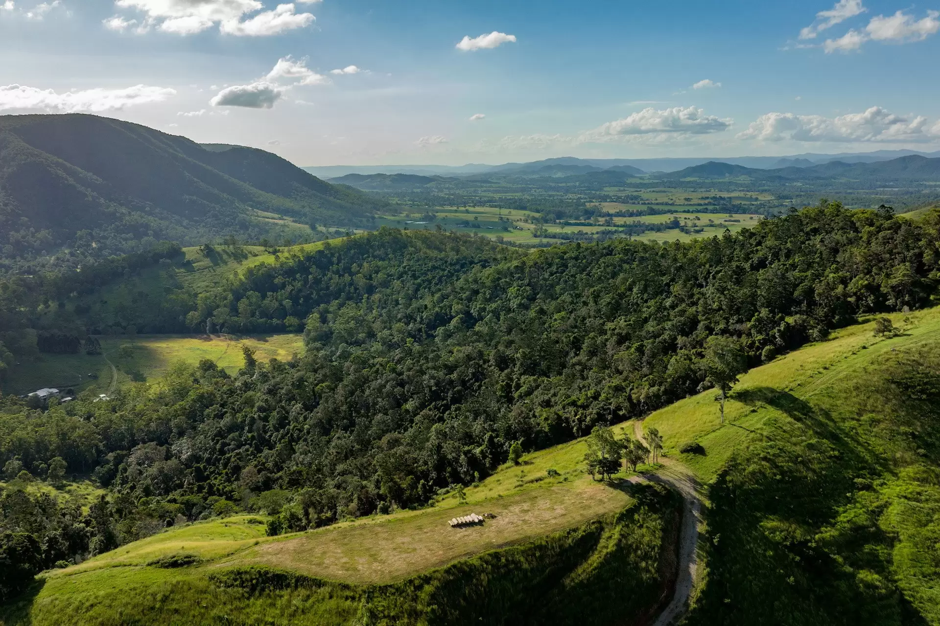 Mount Delaney Sold by Queensland Sotheby's International Realty - image 1