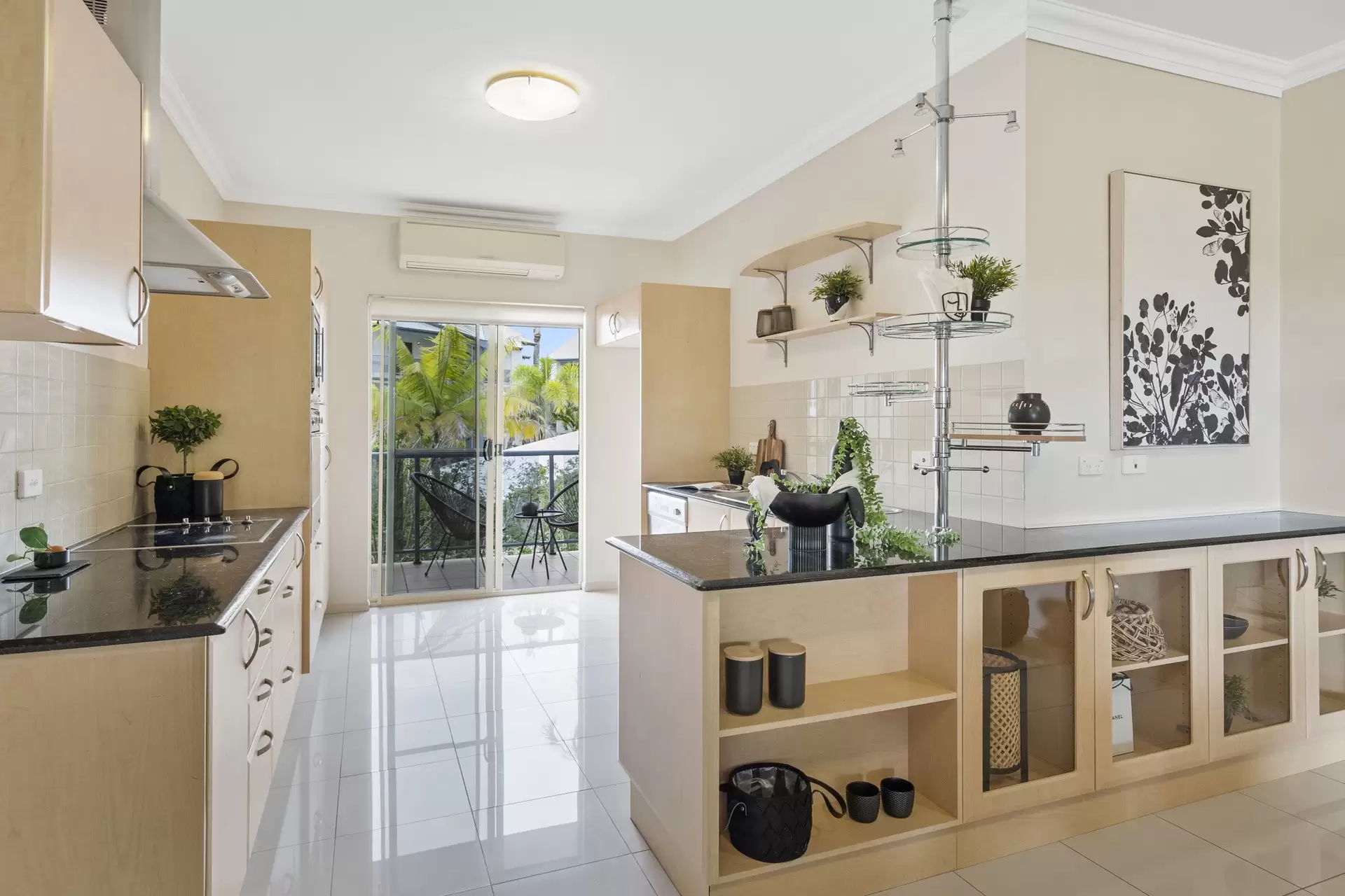 45/13-14 Esperance Court, Raby Bay Sold by  - image 1