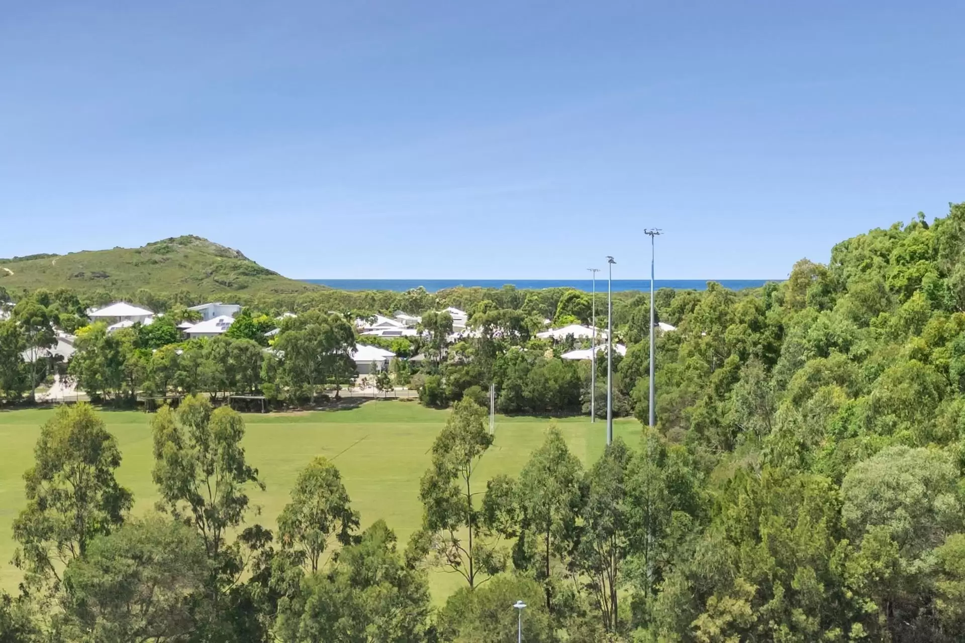 8 Tallowood Court, Peregian Springs Sold by Queensland Sotheby's International Realty - image 1