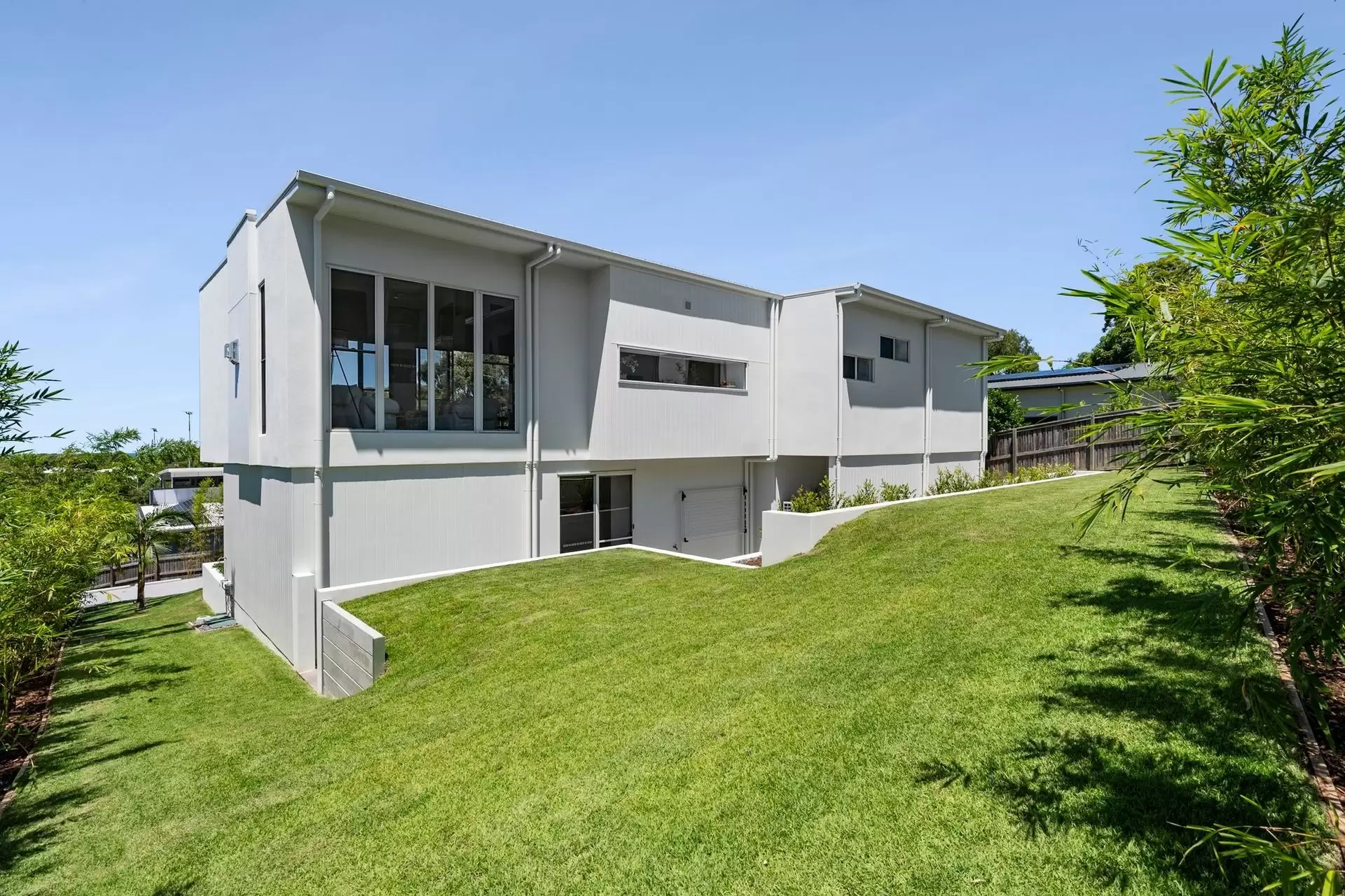 8 Tallowood Court, Peregian Springs Sold by Queensland Sotheby's International Realty - image 1