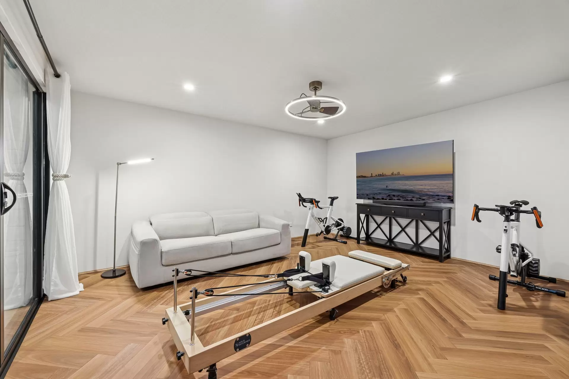 60 Boomerang Crescent, Sorrento Sold by Queensland Sotheby's International Realty - image 1