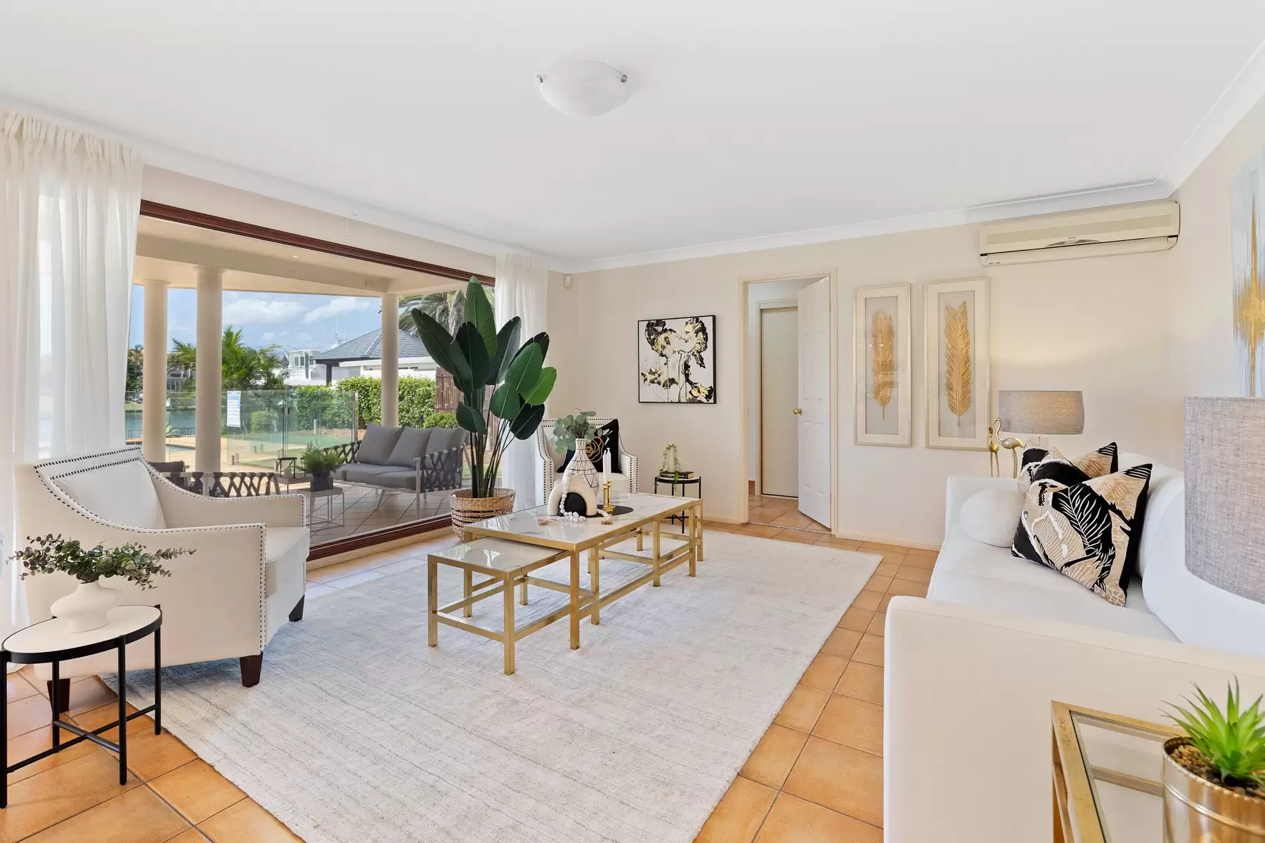 6 Piermont Place, Raby Bay Sold by Queensland Sotheby's International Realty - image 1