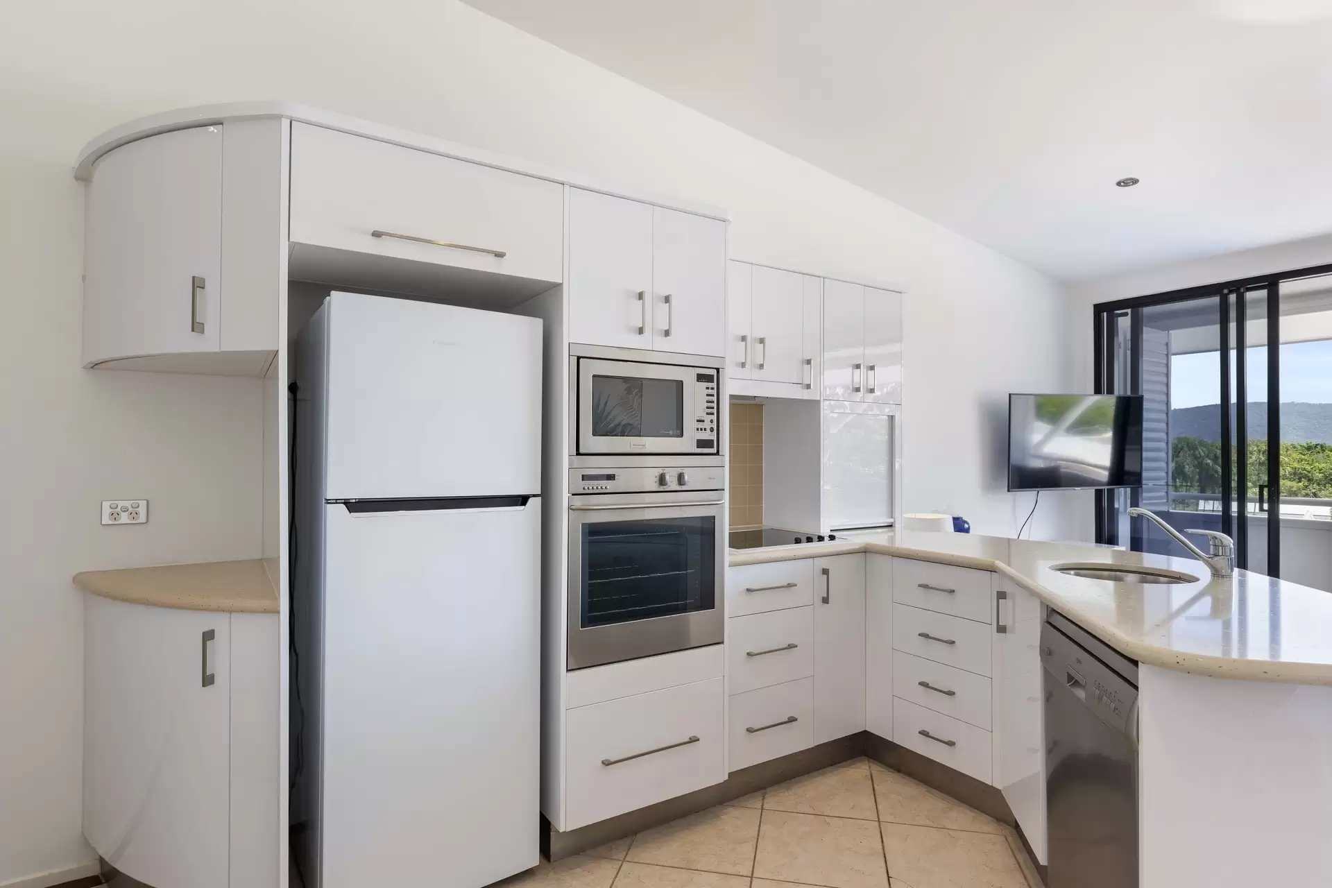 14/26-30 Macrossan Street, Port Douglas Sold by  - image 1