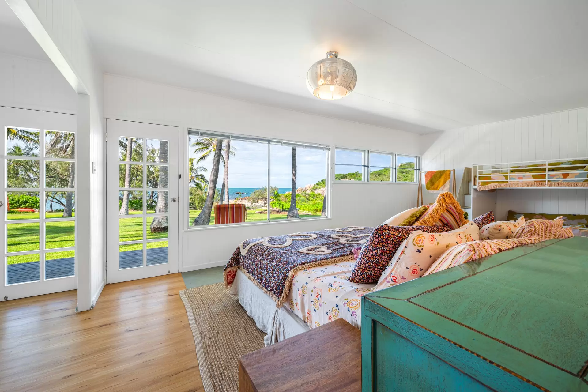 73 Murray Bay Road, Bowen Sold by  - image 1