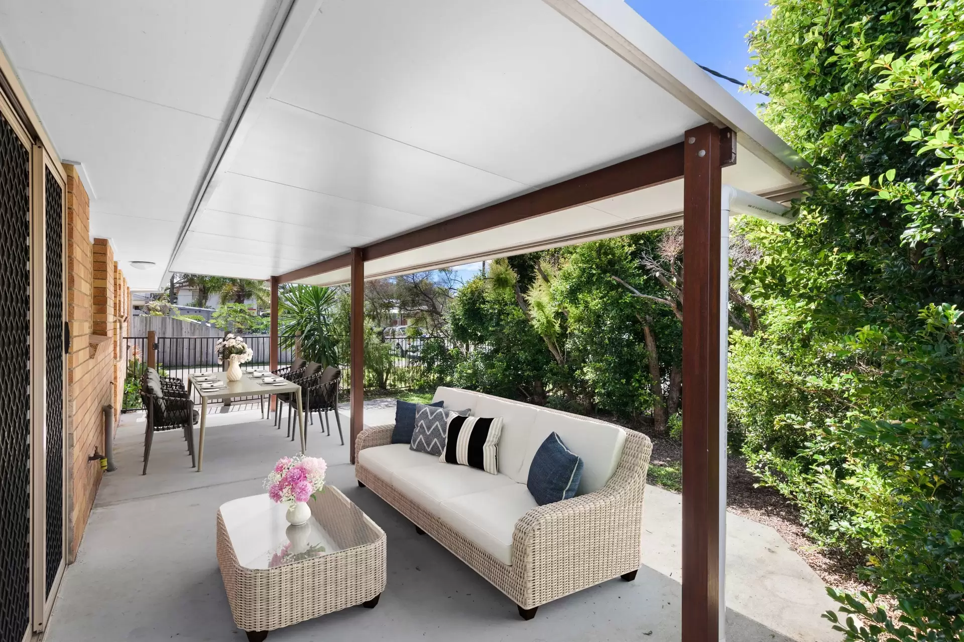 1/26 Robe Street, Currimundi Sold by Queensland Sotheby's International Realty - image 1