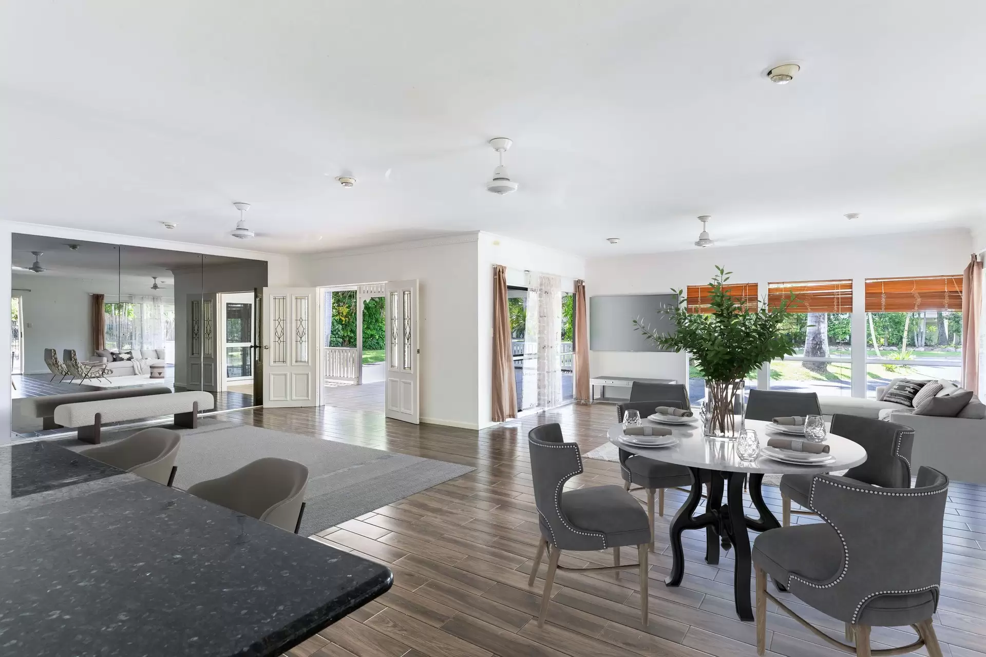16 Endeavour Street, Port Douglas Sold by Queensland Sotheby's International Realty - image 1