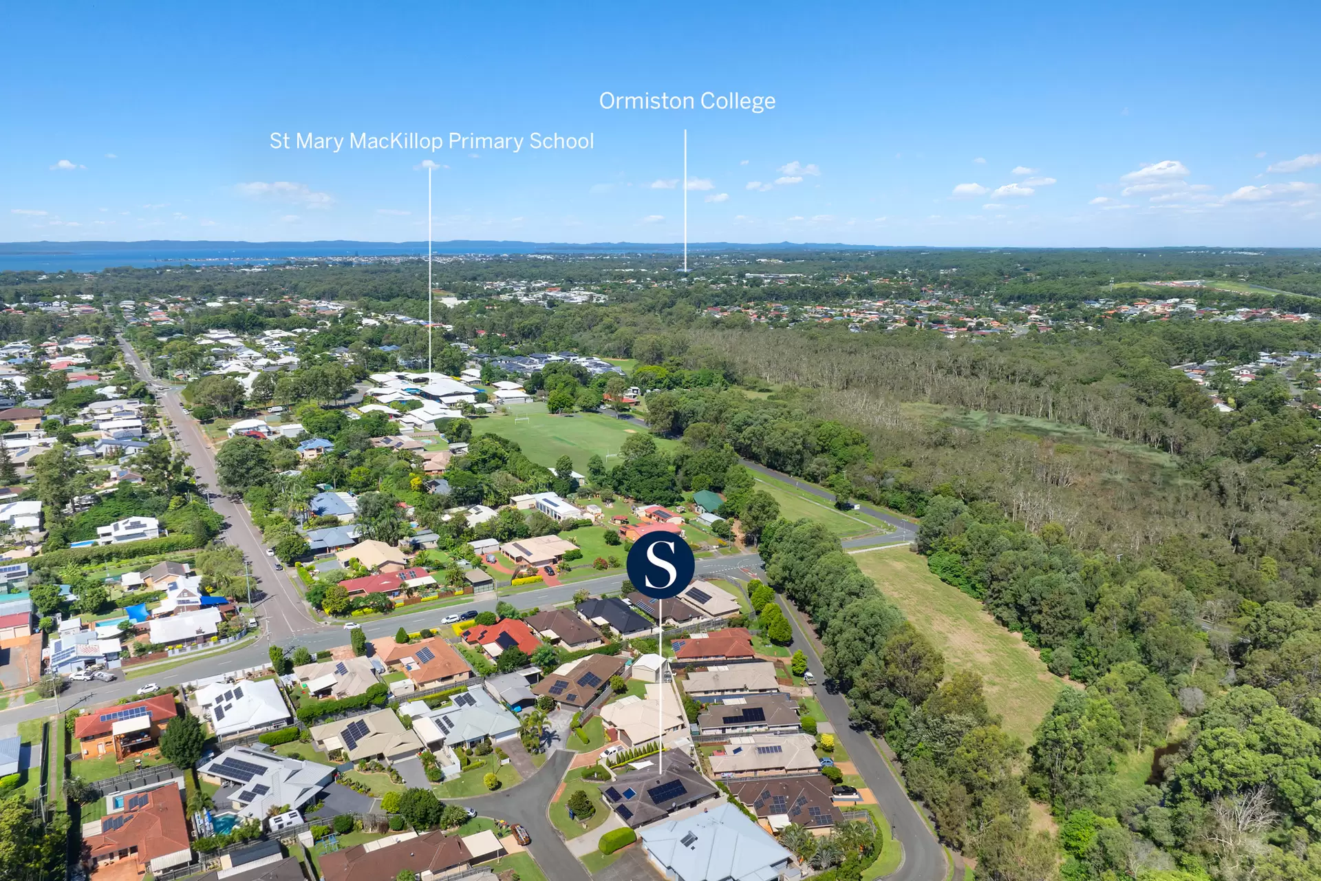 19 Bryce Place, Birkdale Sold by Queensland Sotheby's International Realty - image 1