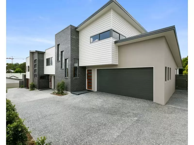1/111 Falconer Street, Southport Sold by  - image 1