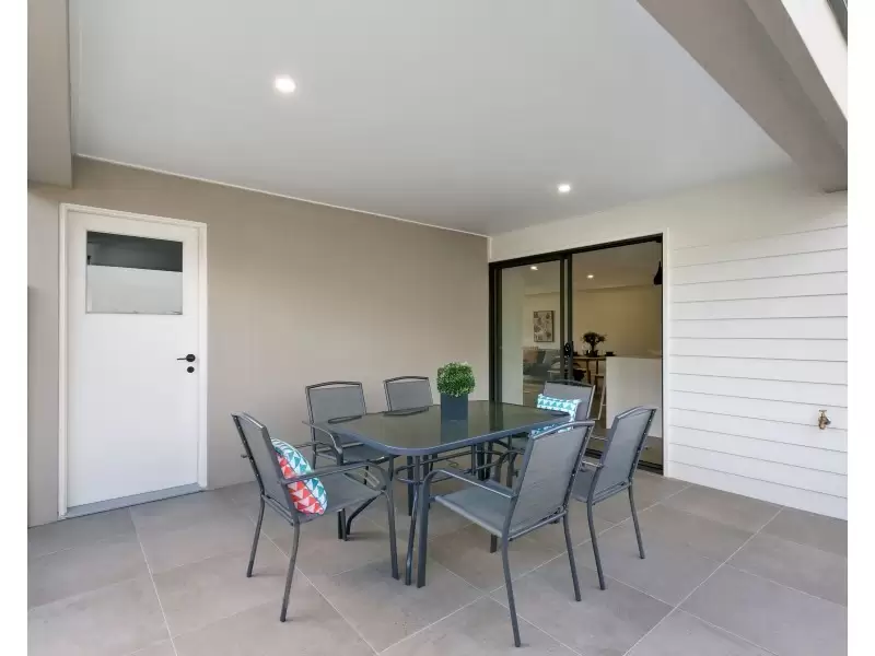 1/111 Falconer Street, Southport Sold by  - image 1