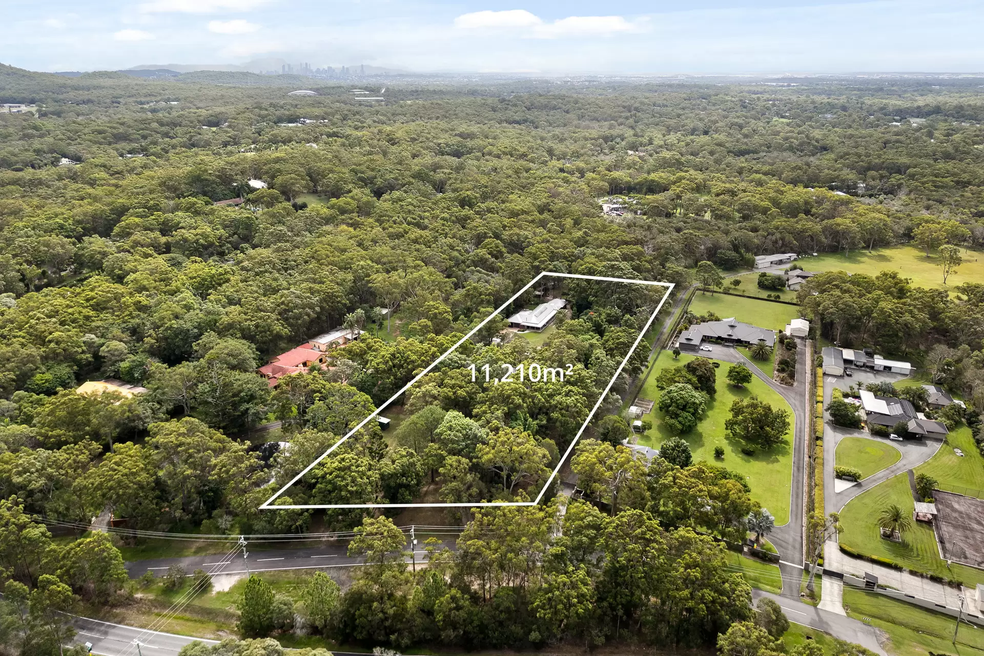 1740 Mt Gravatt Capalaba Road, Chandler Sold by Queensland Sotheby's International Realty - image 1