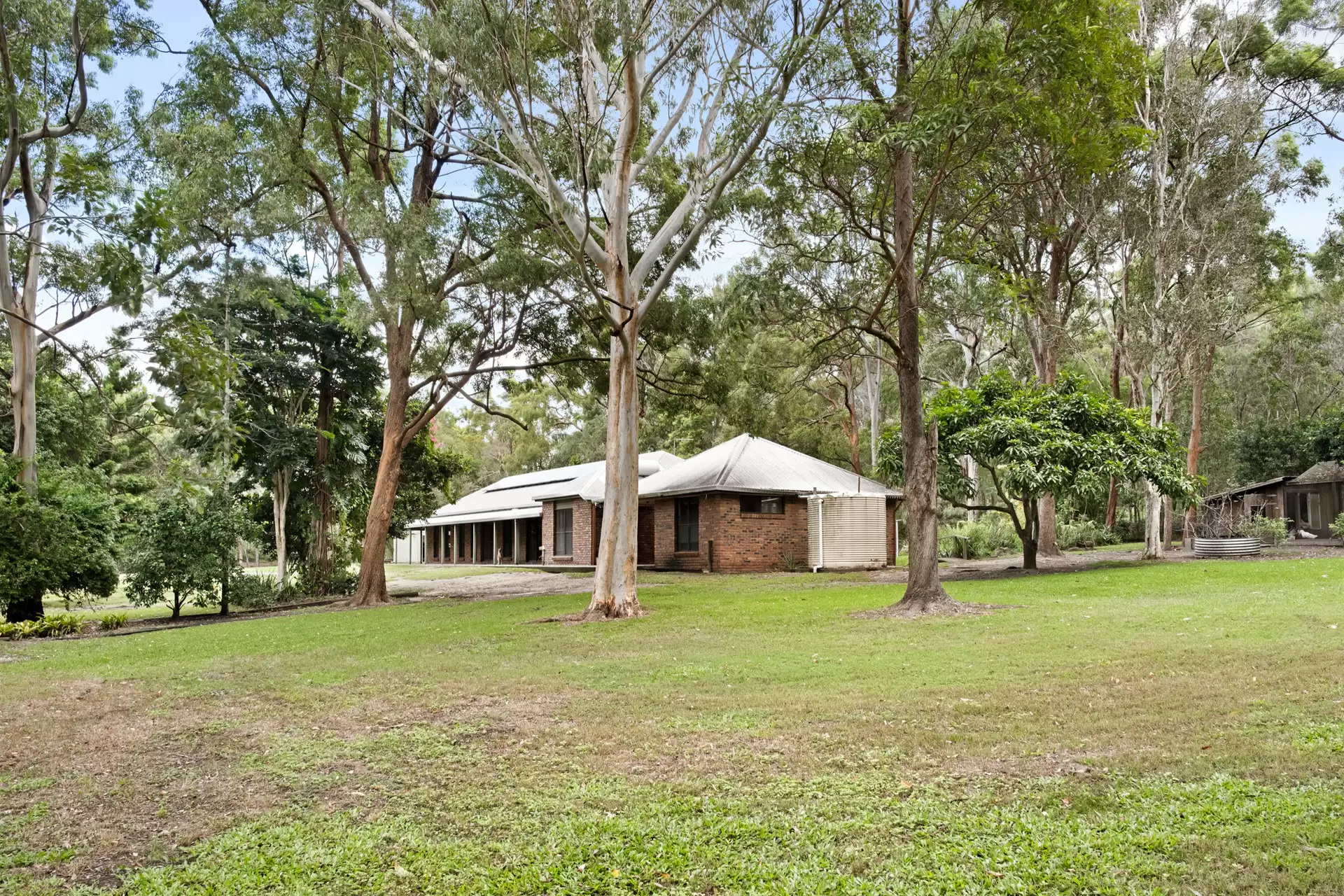 1740 Mt Gravatt Capalaba Road, Chandler Sold by Queensland Sotheby's International Realty - image 1