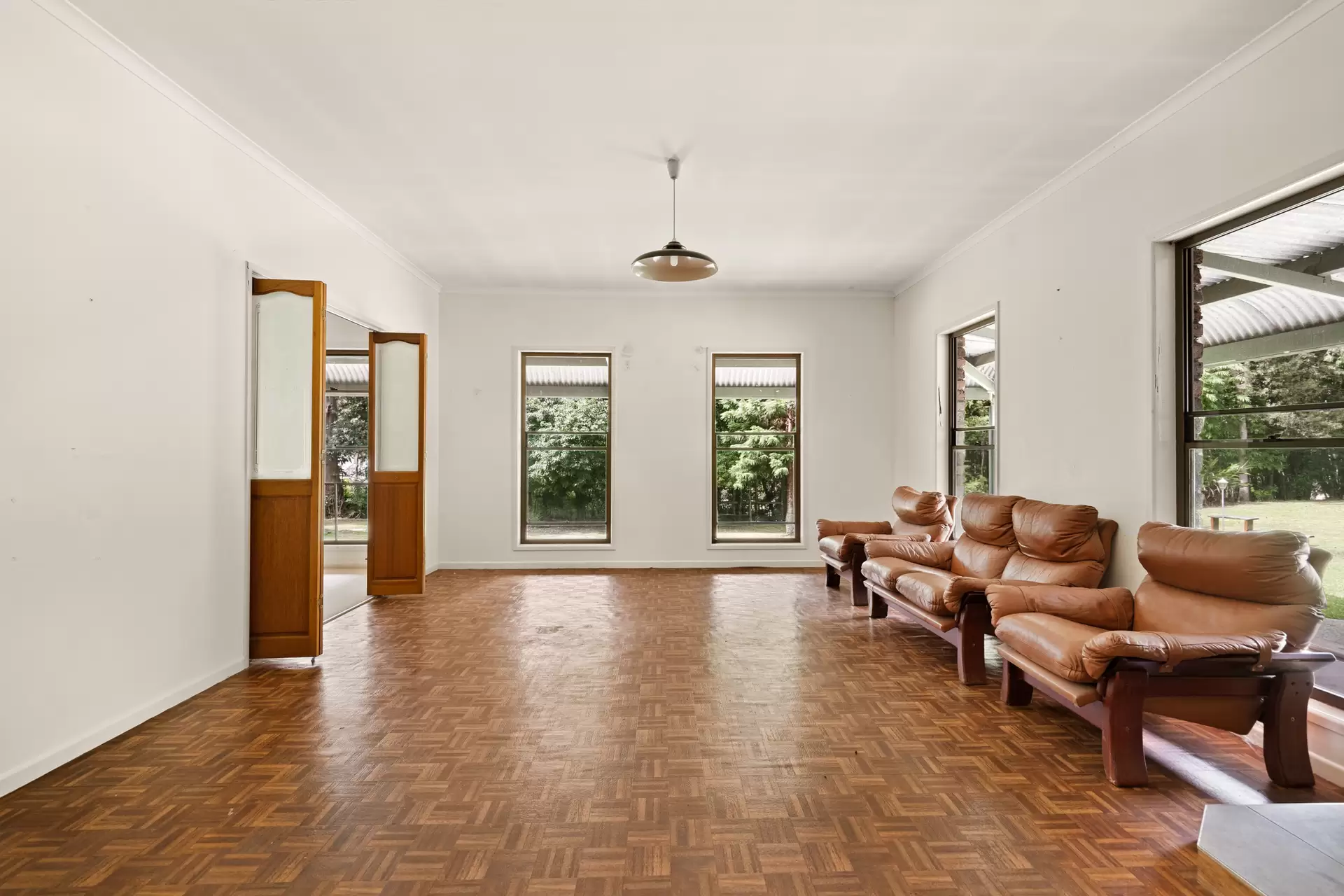 1740 Mt Gravatt Capalaba Road, Chandler Sold by Queensland Sotheby's International Realty - image 1