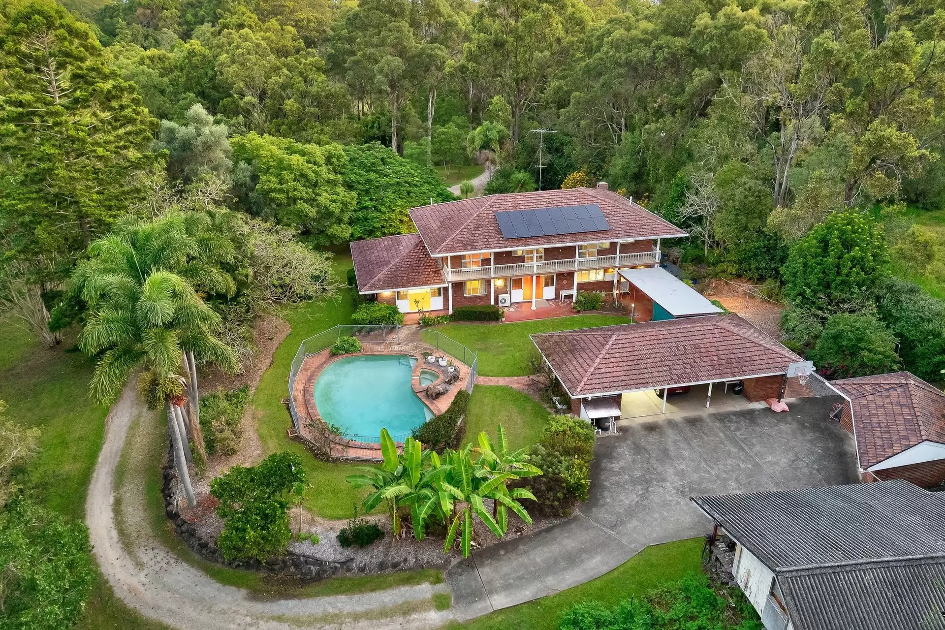 374 Grieve Road, Rochedale Sold by  - image 1