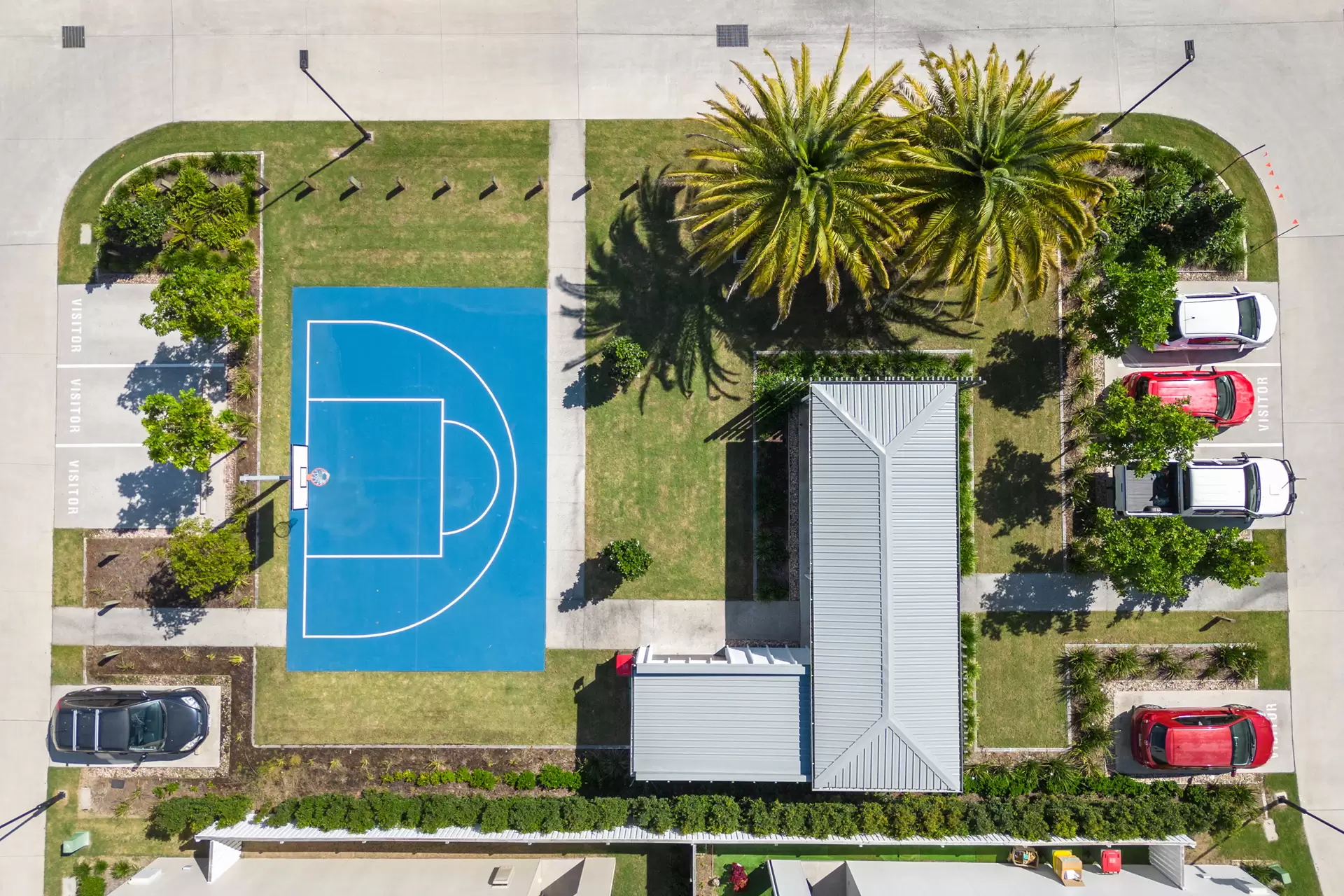 17/191 Marina Quays Boulevard, Hope Island For Sale by Queensland Sotheby's International Realty - image 1