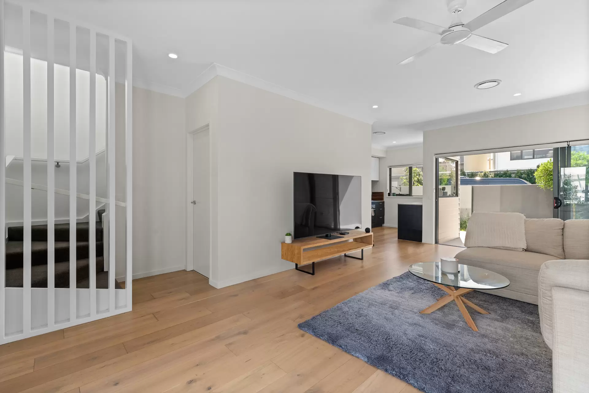 17/191 Marina Quays Boulevard, Hope Island For Sale by Queensland Sotheby's International Realty - image 1
